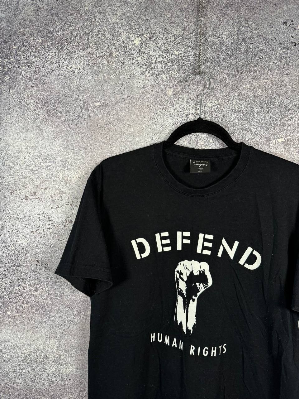 DEFEND PARIS Defend Paris Human Rights Black T-Shirt Large Size US L / EU 52-54 / 3 - 4 Thumbnail