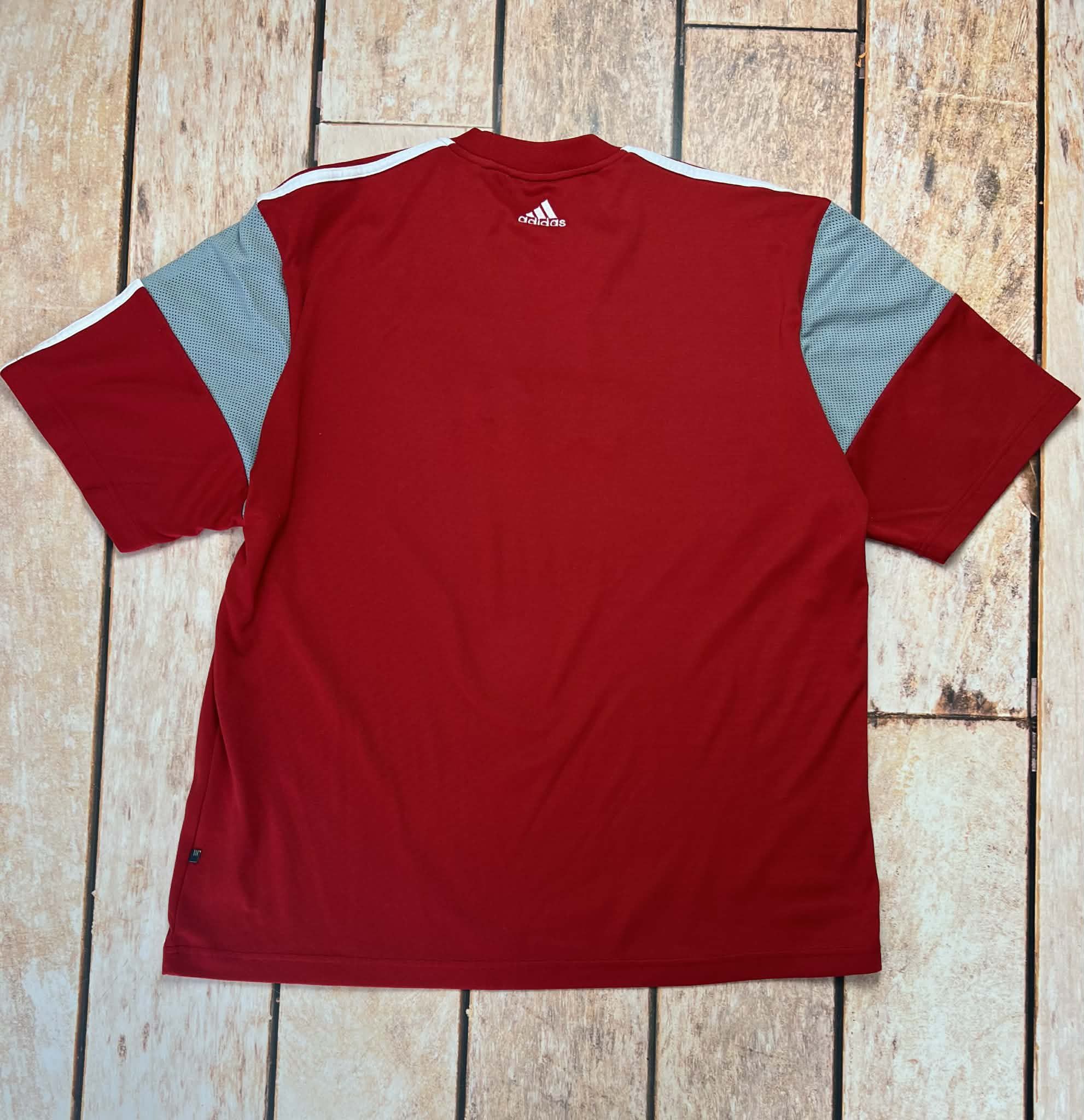 Adidas Adidas t-shirt Size US XL / EU 56 / 4 - 3 Thumbnail