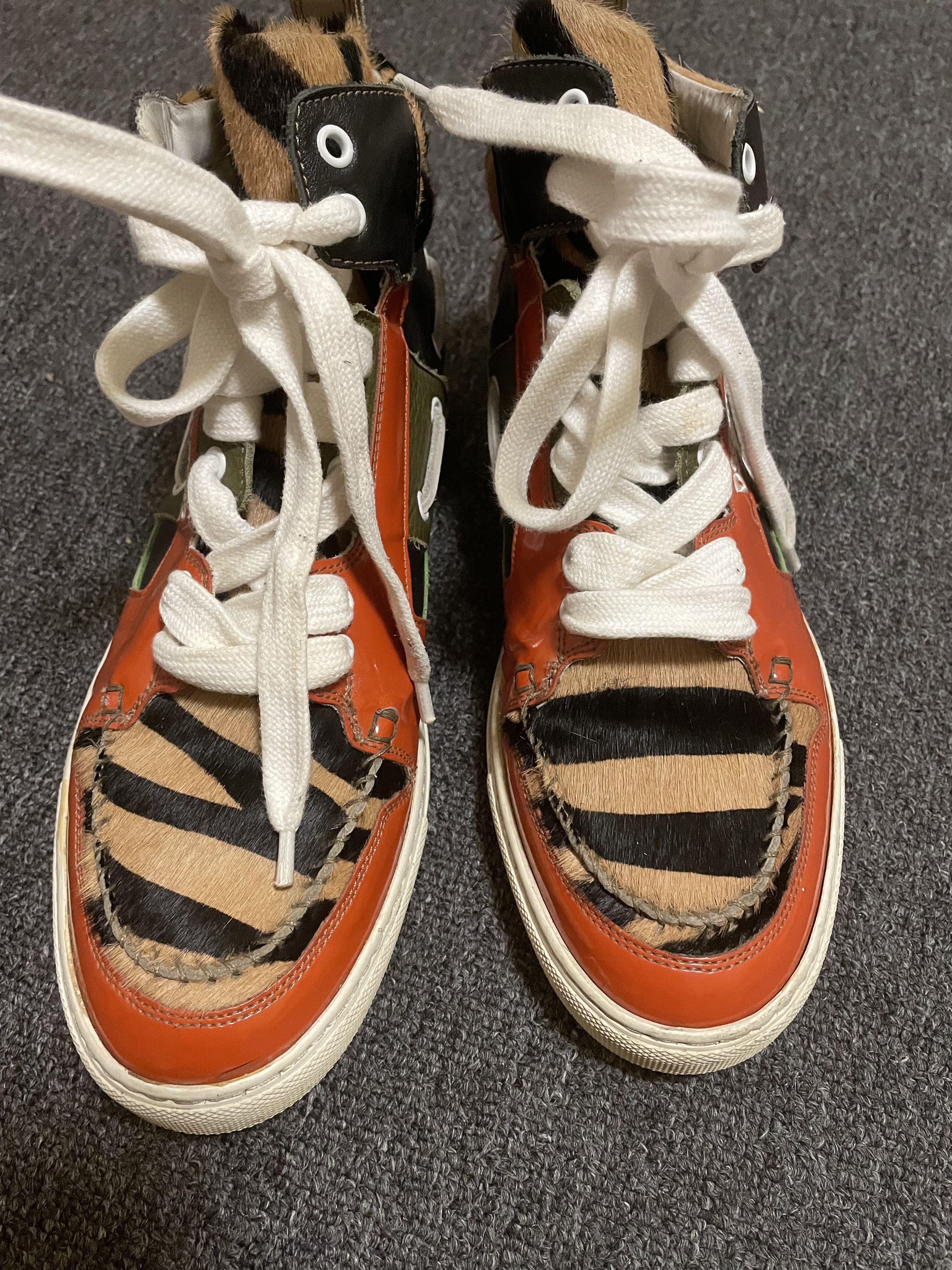 Dsquared2 Dsquared2 fur stitching Sneakers shoes size 41/US8 Size US 8 / EU 41 - 9 Thumbnail