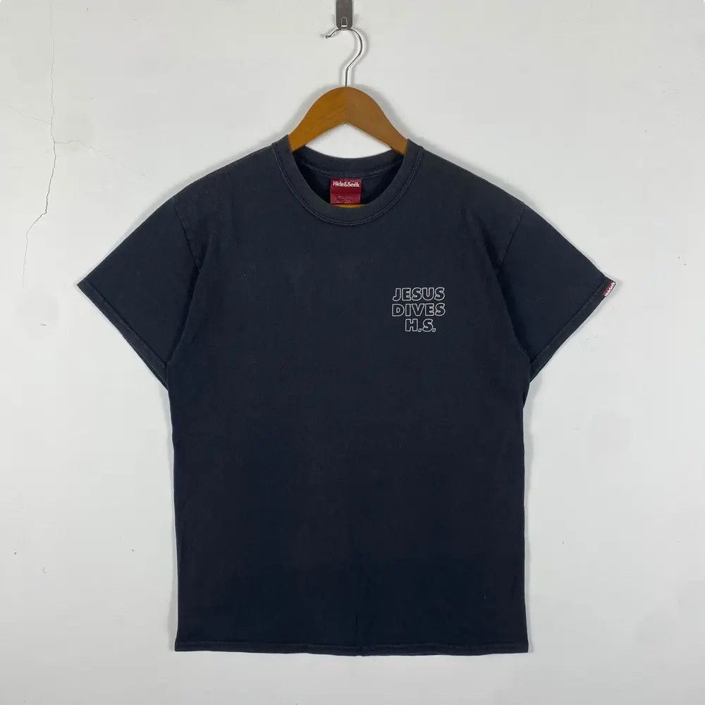 Japanese Brand Japanese Brand HIDE & SEEK Jesus Dives Graphic Tee Shirt Size US M / EU 48-50 / 2 - 3 Thumbnail