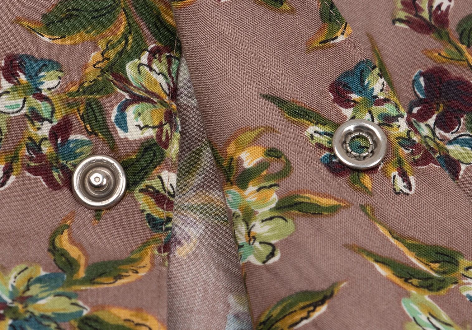 Jean Paul Gaultier Flower Print Rayon Shirt in Mocha Green Yellow Size 48 Size US M / EU 48-50 / 2 - 13 Thumbnail