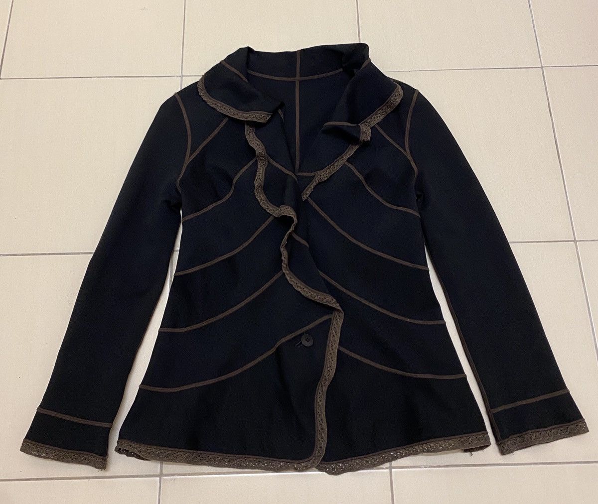 Japanese Brand Yukiko Hanai Ruffle Top Size S / US 4 / IT 40 - 3 Thumbnail