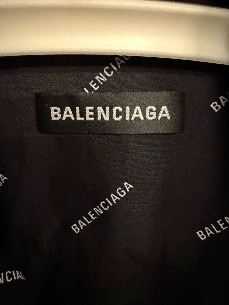 Balenciaga Balenciaga size 38 Bullet Screen Shirt Size US XXS / EU 40 - 3 Thumbnail