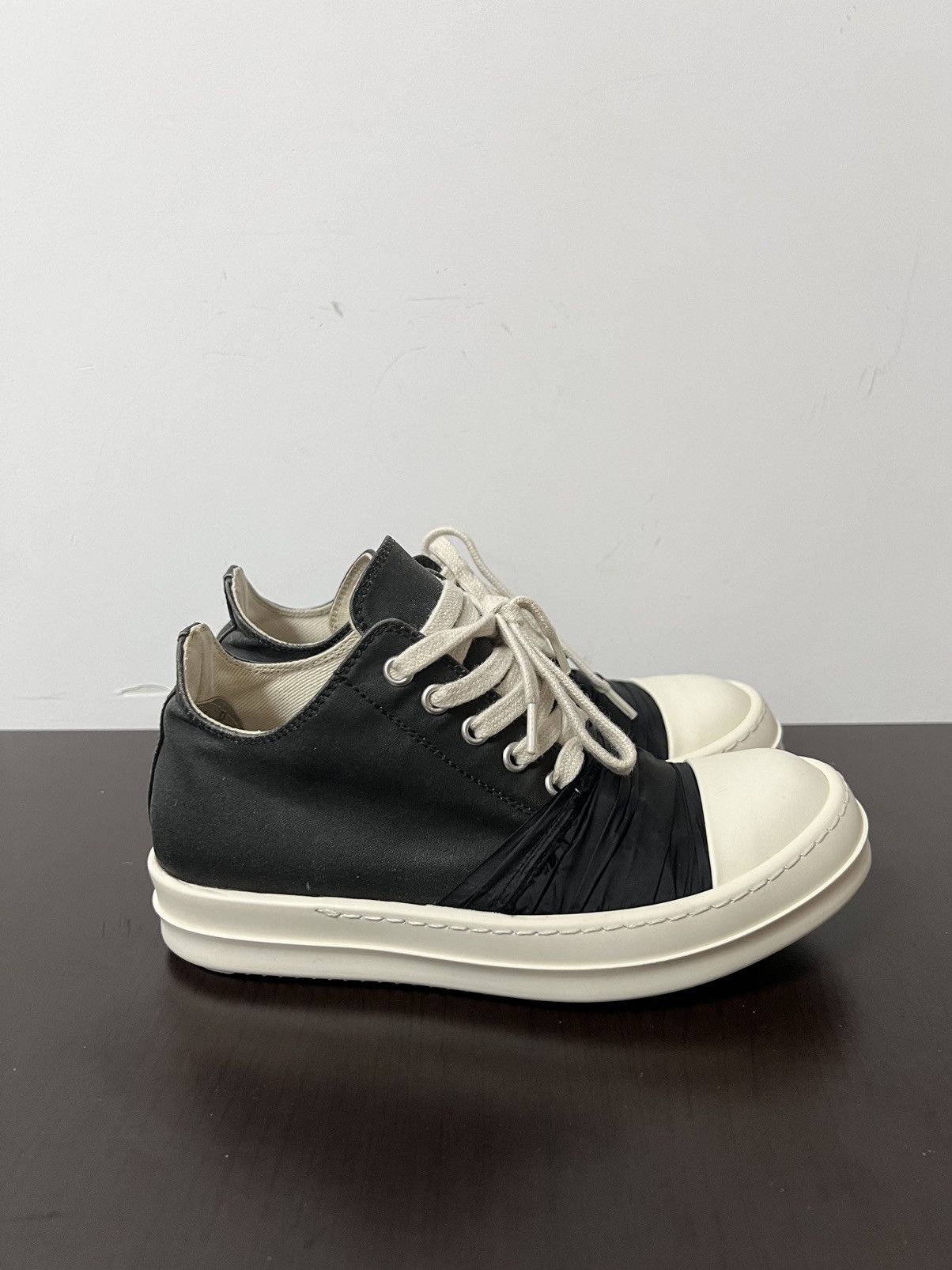 Rick Owens Drkshdw Rick owens drkshdw ramones low top sneakers sz35 Size US 5 / IT 35 - 4 Thumbnail