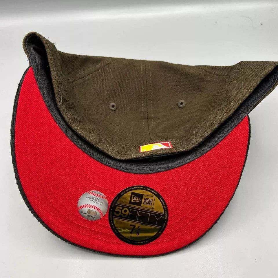 New Era Atlanta Braves Hat Men 7 5/8 Brown Black Corduroy MLB Fitted Size ONE SIZE - 5 Thumbnail