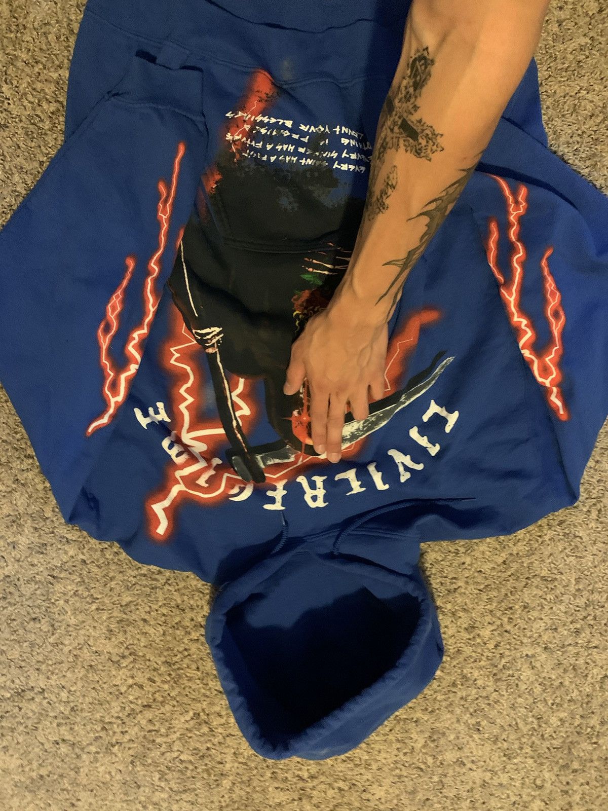 Civil Regime BLUE GRAPHIC TEE Size US L / EU 52-54 / 3 - 2 Thumbnail