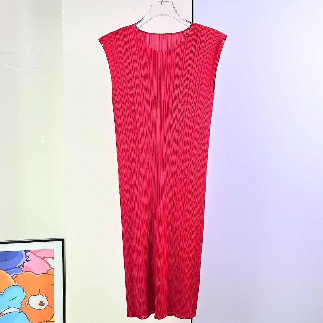 Issey Miyake Pleats Please Issey Miyake Pleated Sleeveless Dress Size 2 Size M / US 6-8 / IT 42-44 - 1 Thumbnail