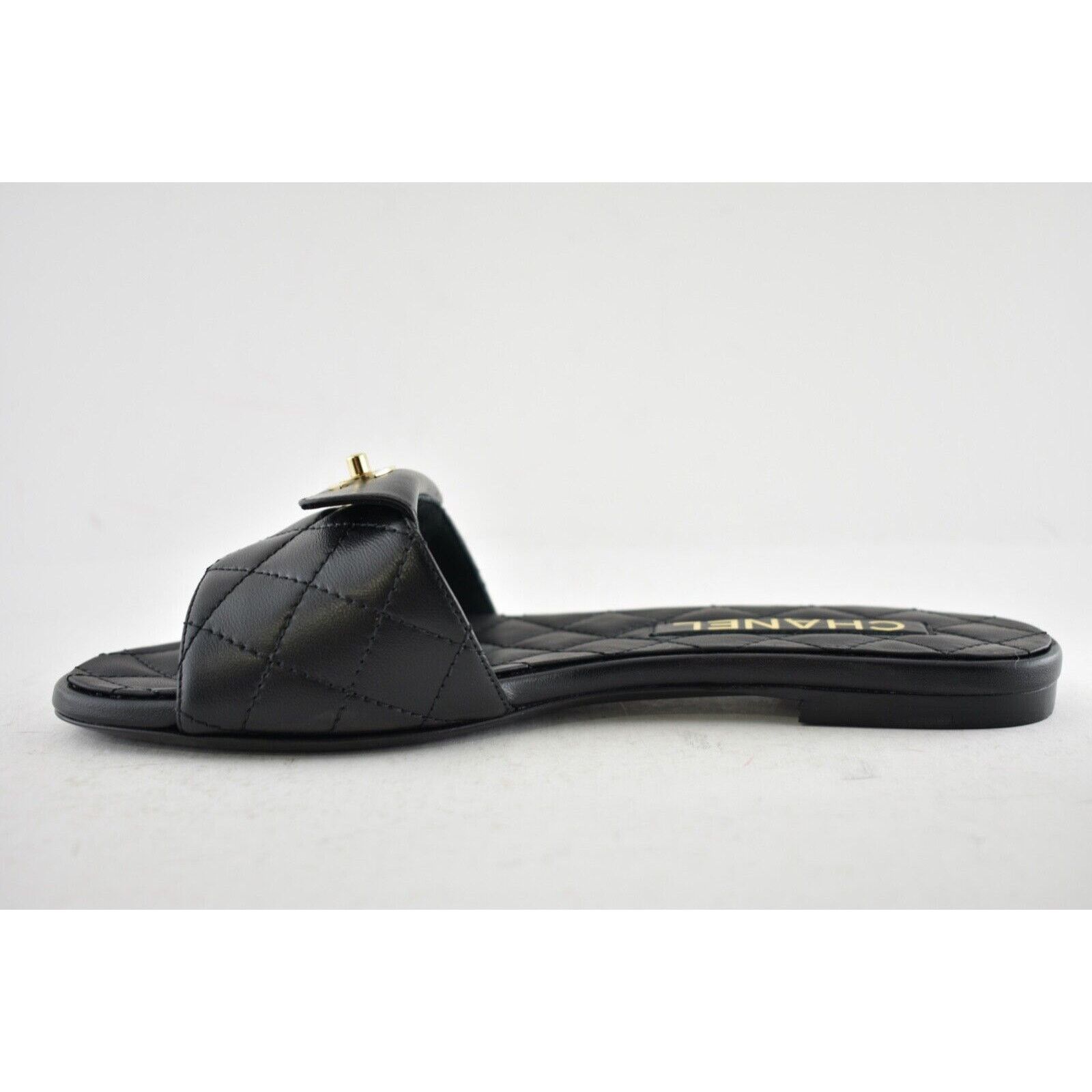 Chanel Chanel REV Black Turnlock Quilted Gold CC Logo Mules Slide Size US 5 / IT 35 - 9 Thumbnail