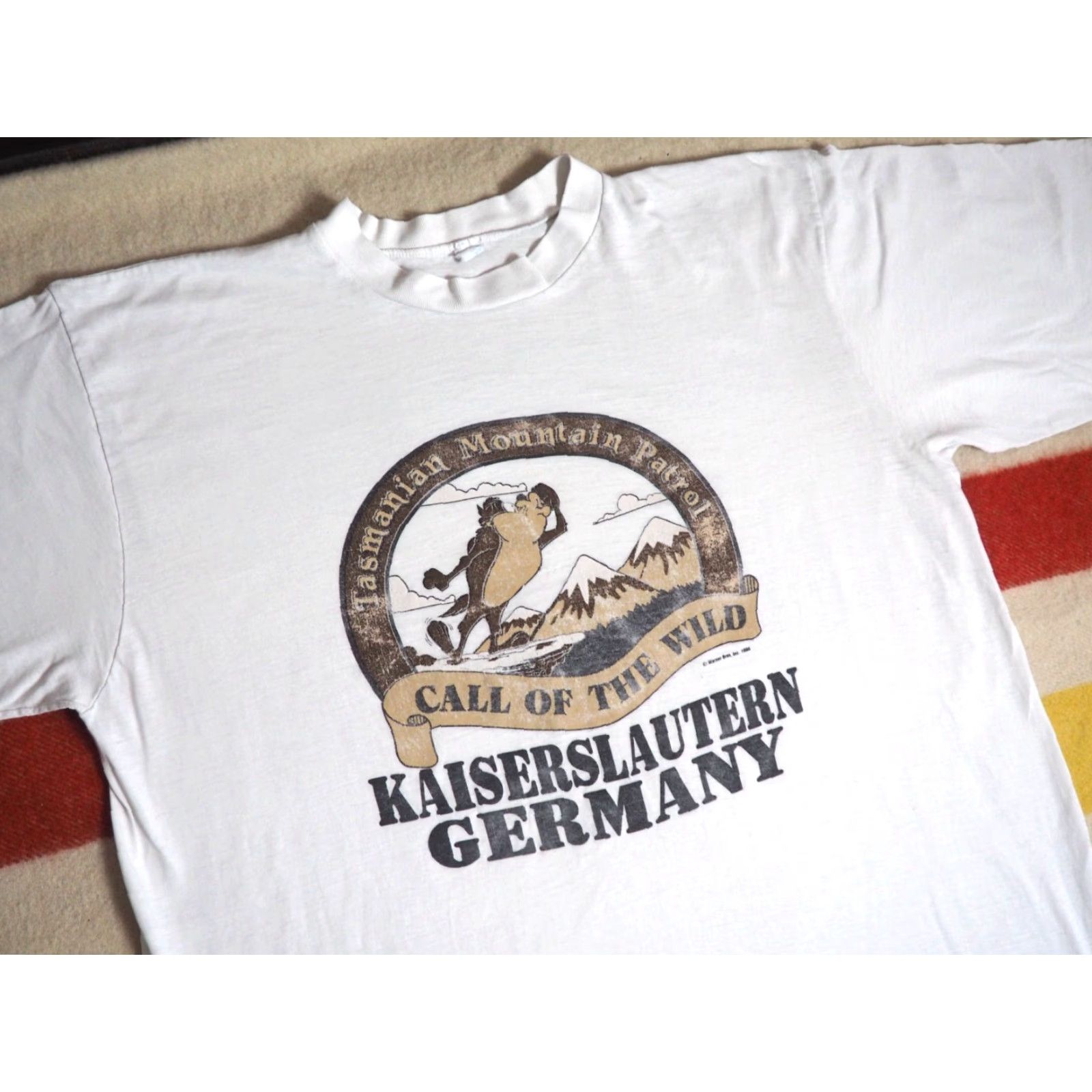 Vintage VTG 80s Artex Looney Tunes Taz Germany Alps Art White Tee T-Shirt Mens 2XLT Size US XXL / EU 58 / 5 - 2 Thumbnail