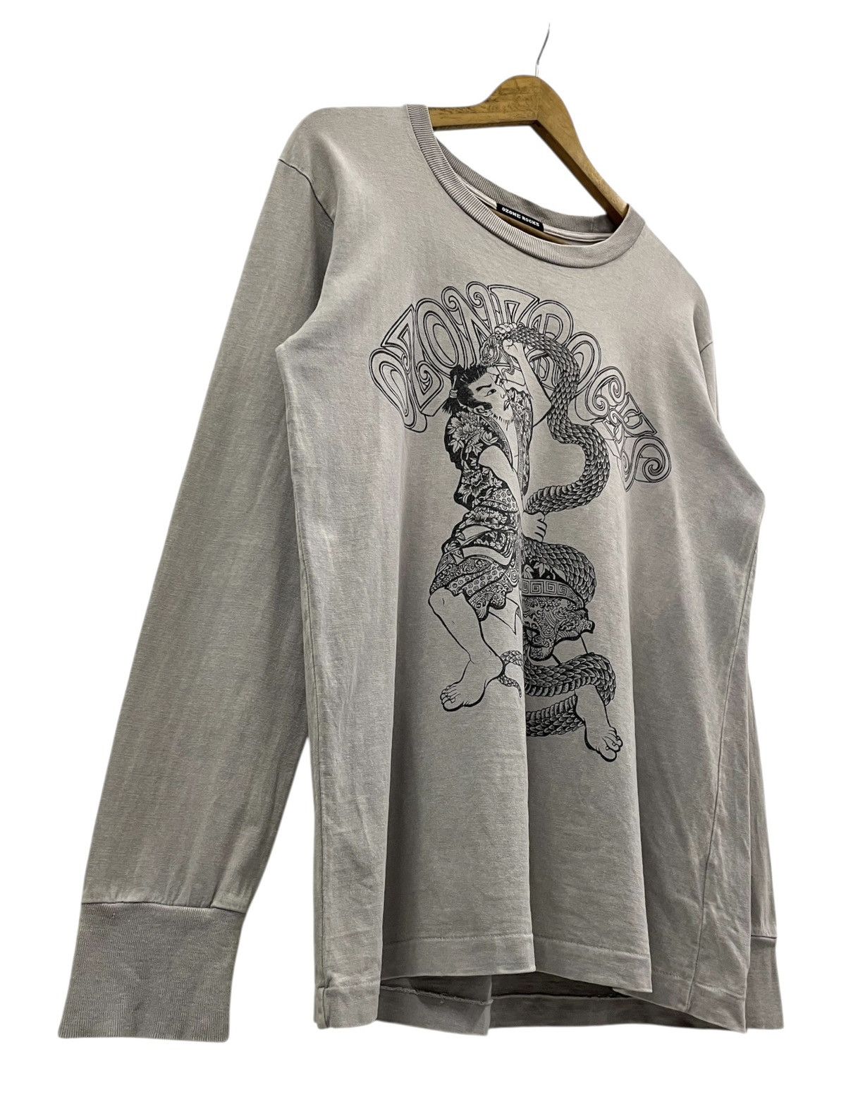 Hysteric Glamour Vintage Ozone Rocks Japan Tshirts Sunfaded Size US S / EU 44-46 / 1 - 3 Thumbnail