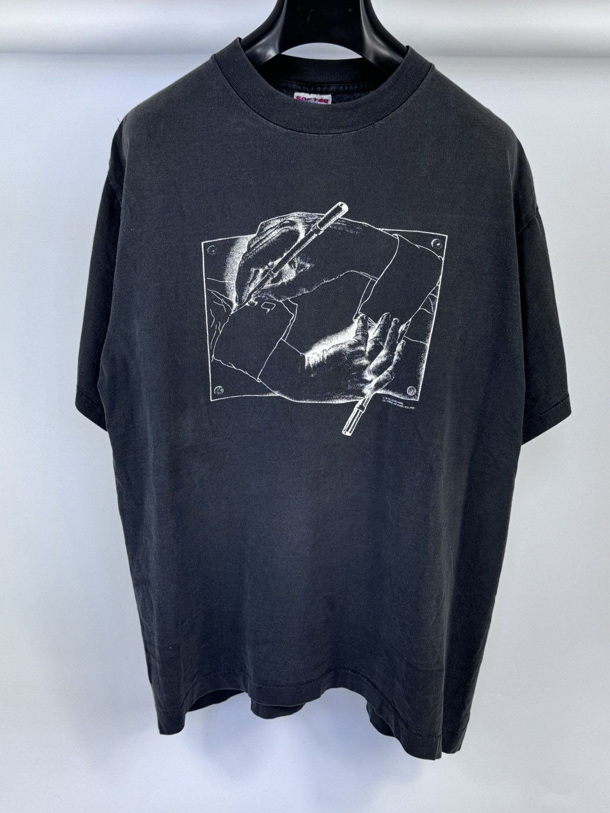 Band Tees VINTAGE ESCHER HEIRS 1990 GRAPHIC PRINT VINTAGE T-SHIRT Size US XL / EU 56 / 4 - 1 Thumbnail