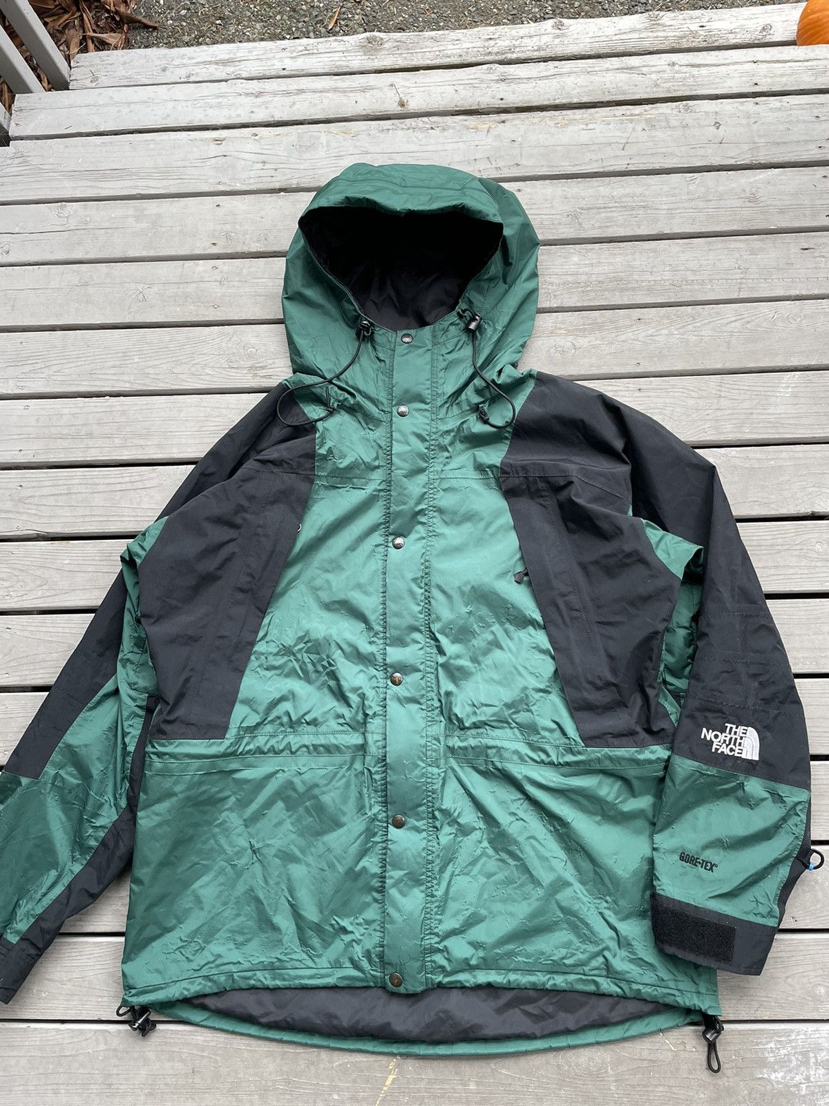 Vintage vintage 1990s north face goretex jacket raincoat green XL | Grailed