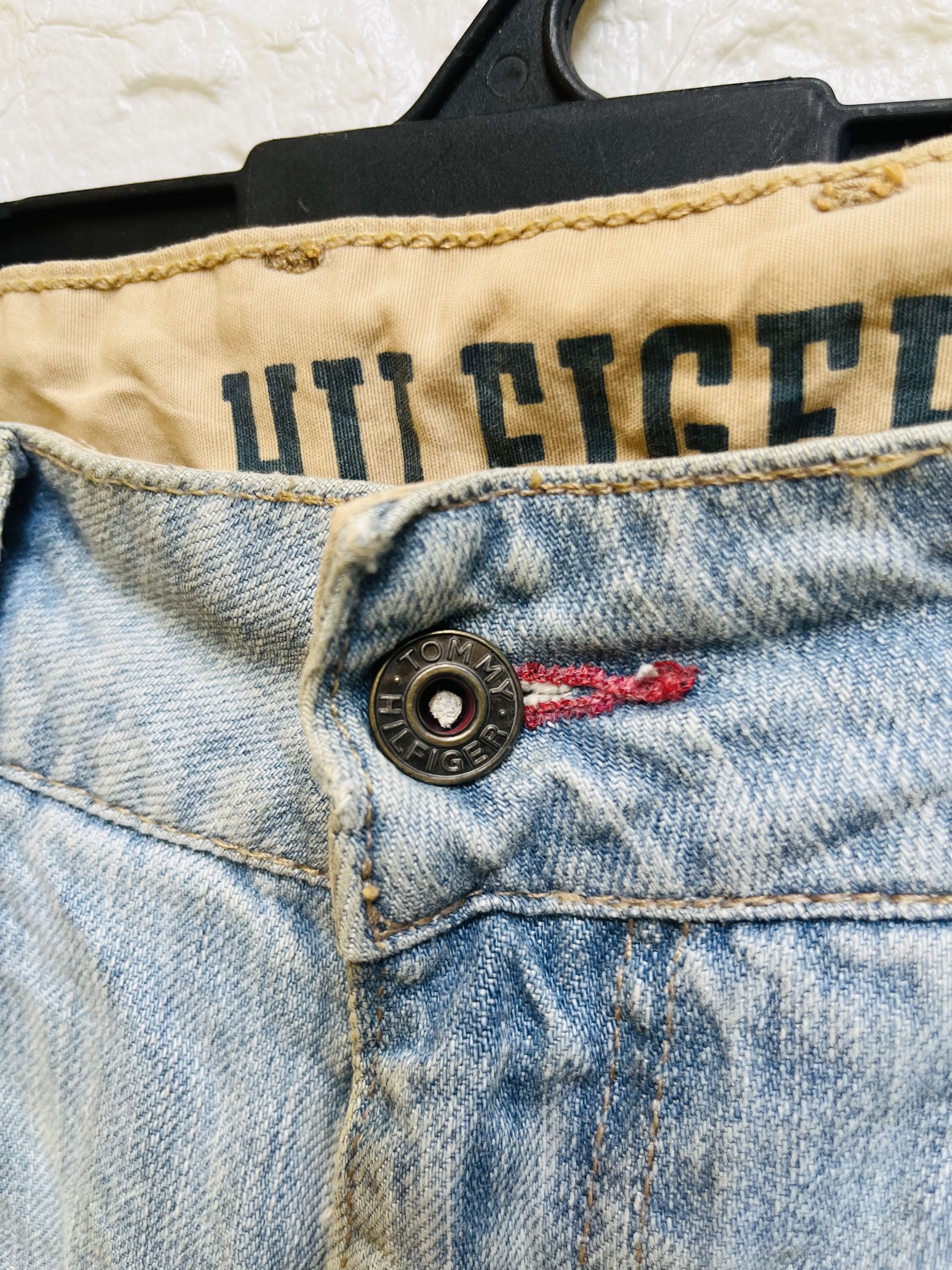 Tommy Hilfiger × Vintage Vintage Tommy Hilfiger Designer Fashion Style Size US 31 - 7 Thumbnail