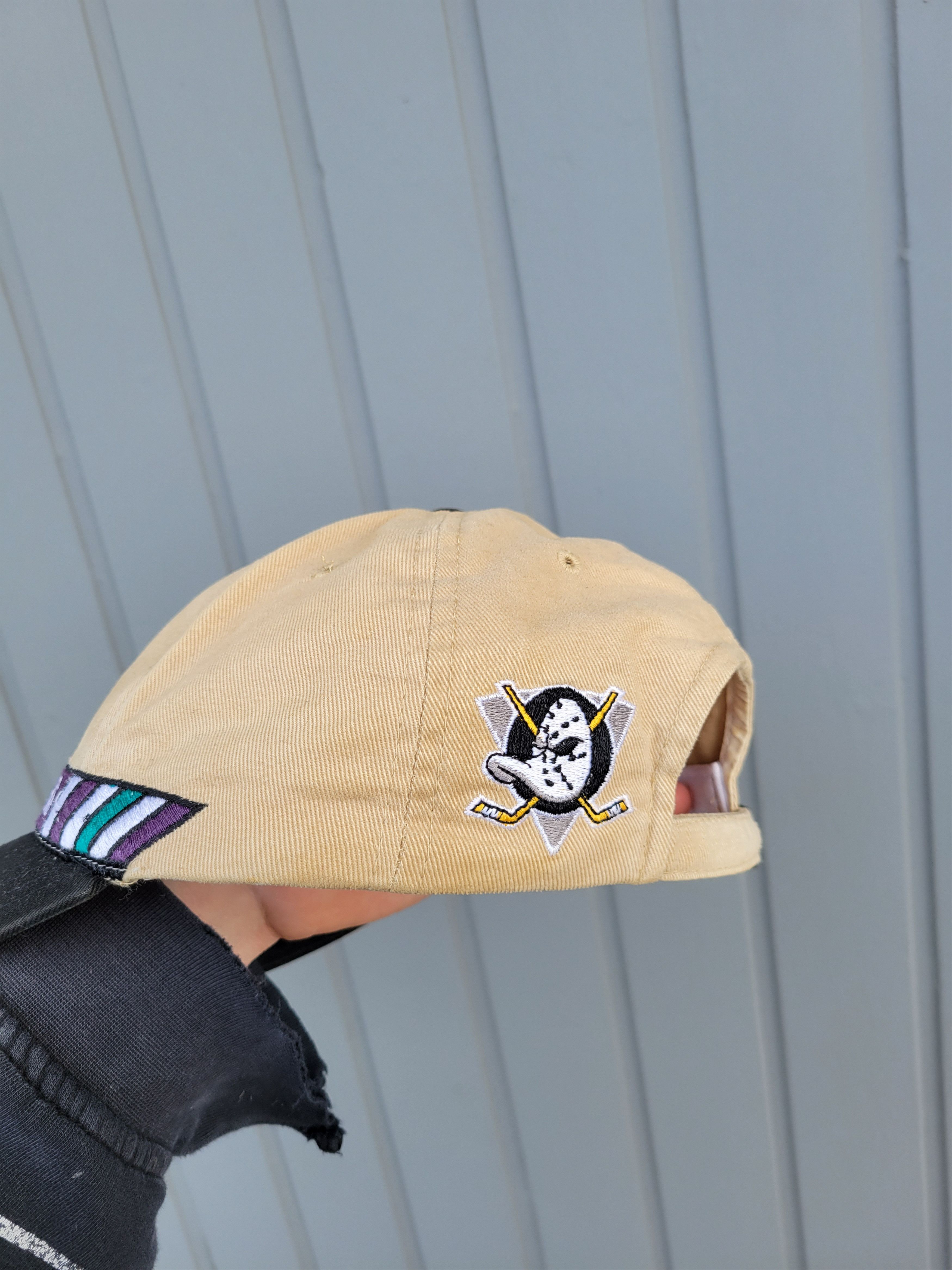 American Needle × NHL Vintage Anaheim Mighty Ducks NHL American Needle Size ONE SIZE - 13 Thumbnail