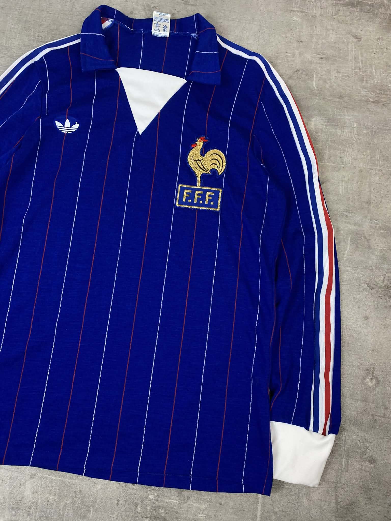 Adidas Vintage Adidas France Blue Jersey Soccer 1980s Longsleeve Size US S / EU 44-46 / 1 - 7 Thumbnail