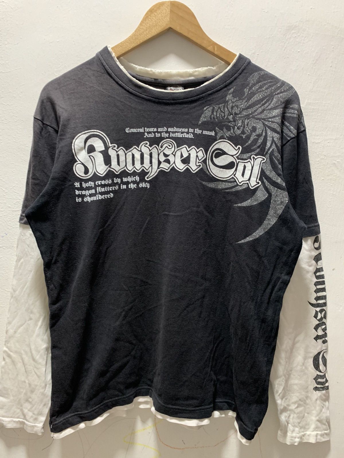 If Six Was Nine Beaumere Guardian Gae Bold Dragon poem Distressed Shirt Size US M / EU 48-50 / 2 - 6 Thumbnail