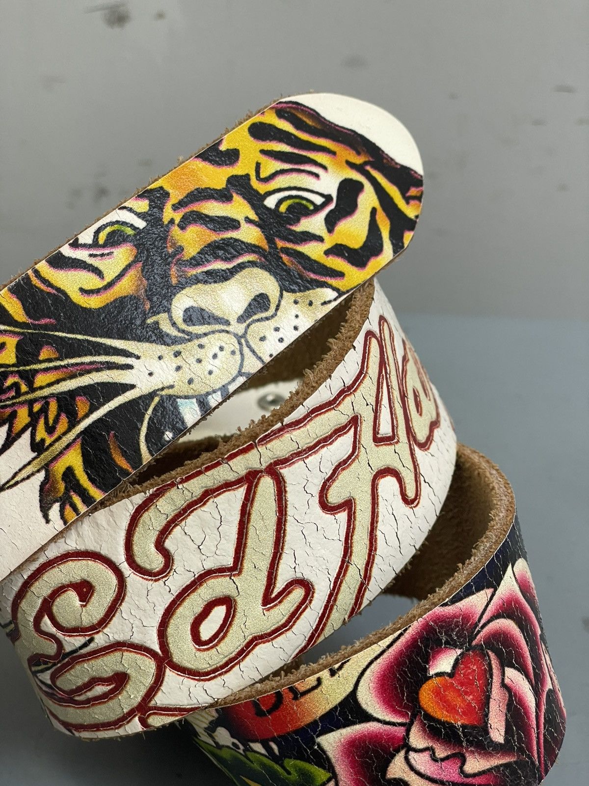 Ed Hardy Rare leather avant garde multi print belt y2k Size ONE SIZE - 8 Thumbnail