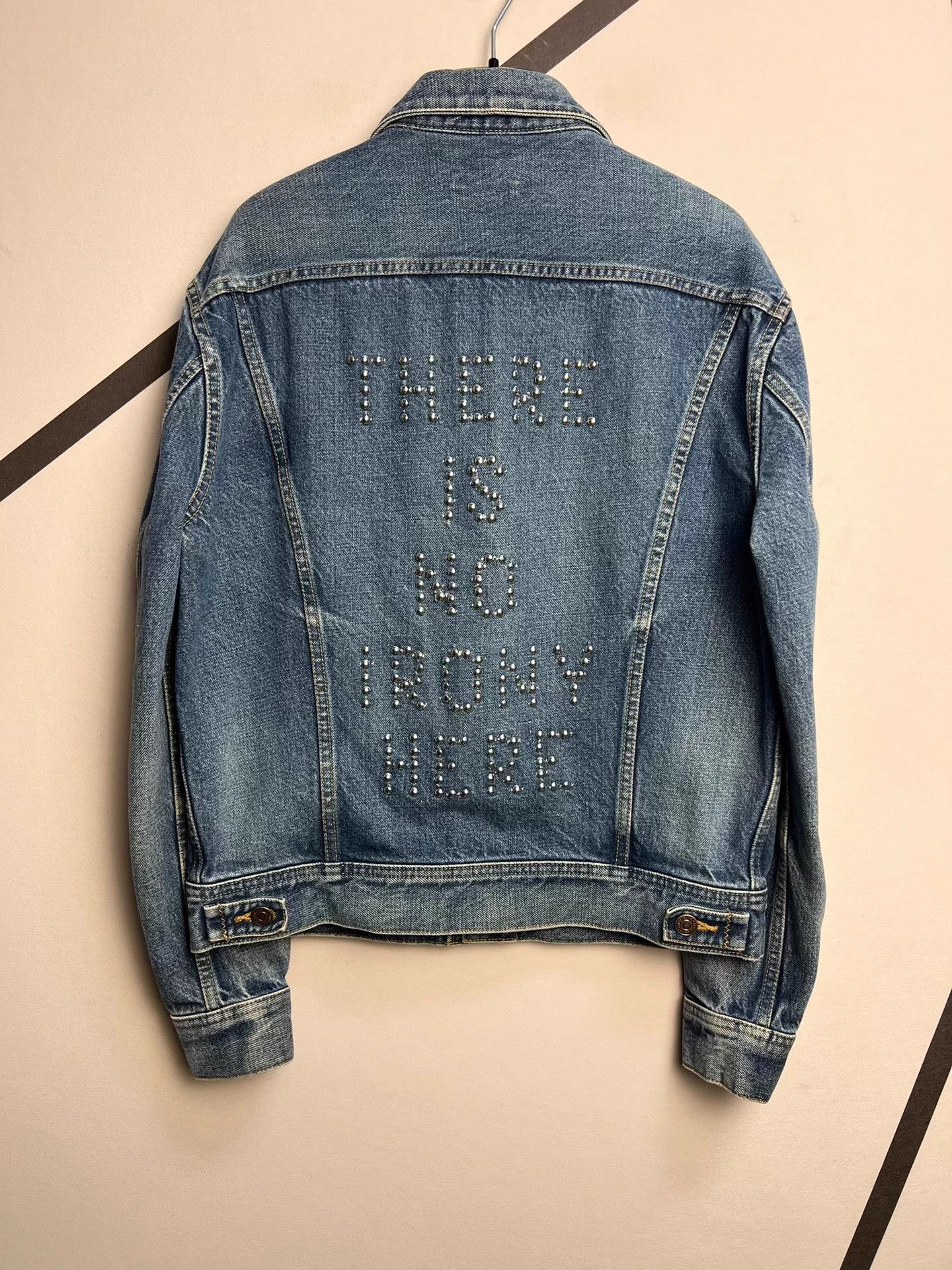 Celine Authentic Celine washed blue jeans jacket. Size S / US 4 / IT 40 - 2 Thumbnail