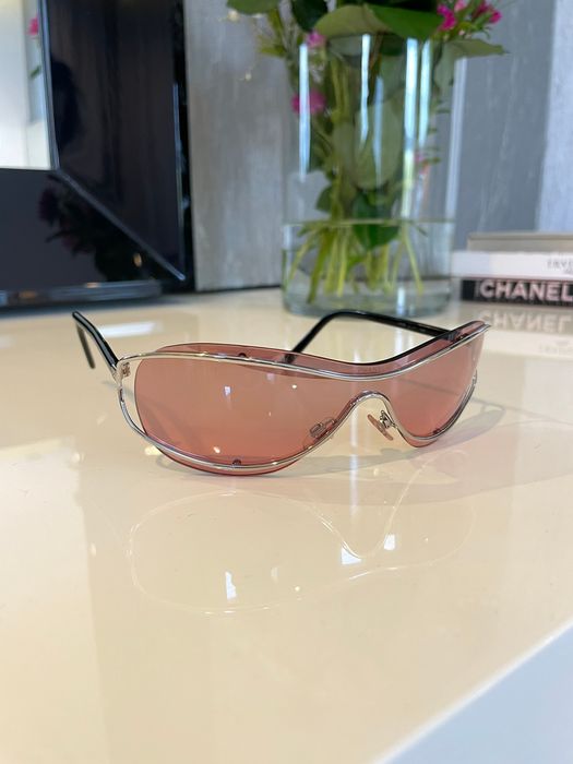 Vintage 🔥RARE🔥 Vintage Chanel Pink Sunglasses