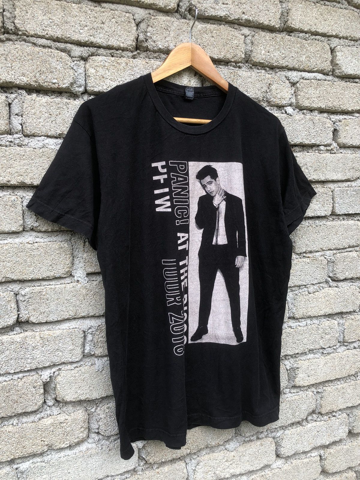 Band Tees × Nirvana × Vintage Band Panic At The Disco PFTW UK/EUR 2018 Tour Tshirt Size US L / EU 52-54 / 3 - 2 Thumbnail