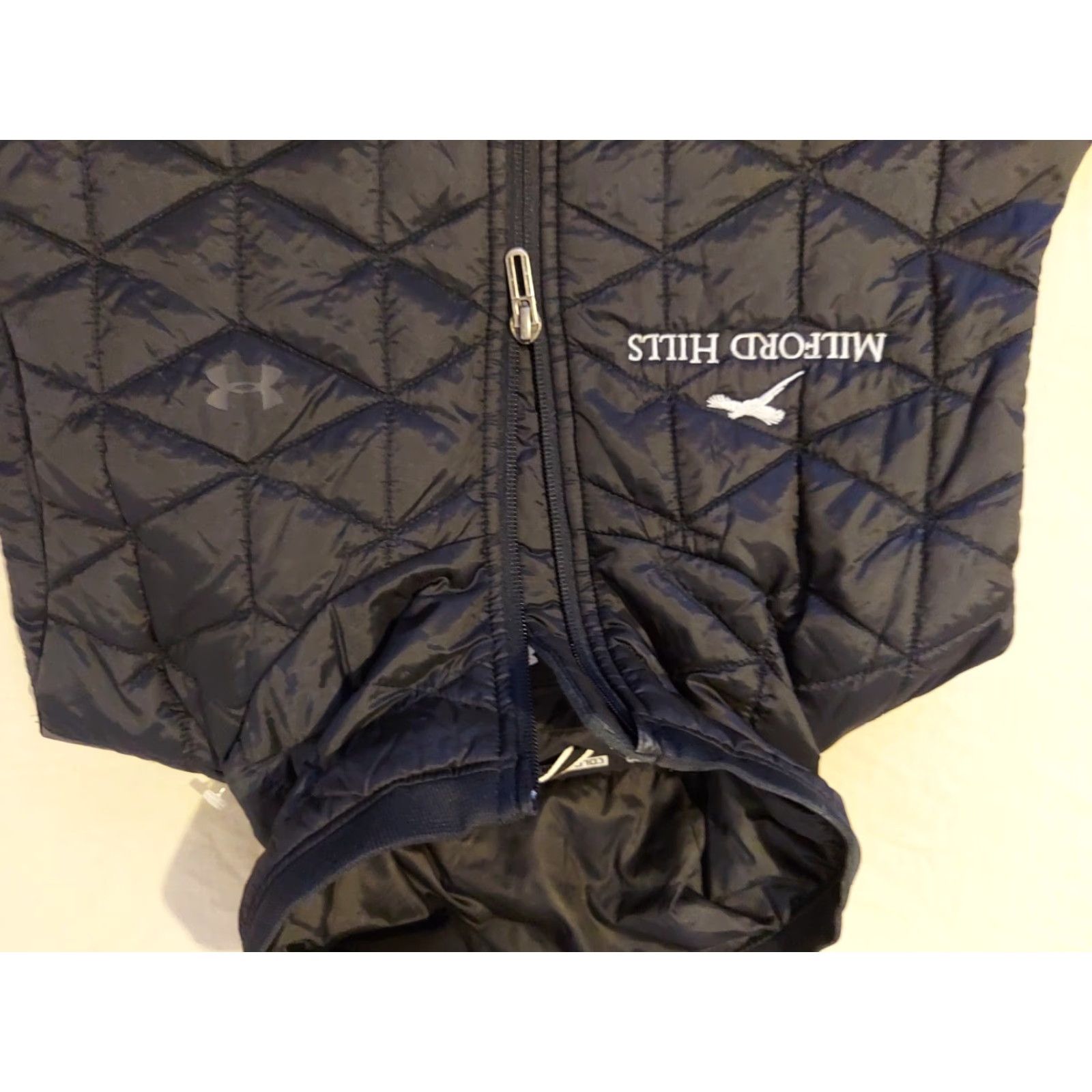 Under Armour Womens Under Armour Vest Full Zip Puffer S Small Black Winter Spring Fall Size S / US 4 / IT 40 - 2 Thumbnail