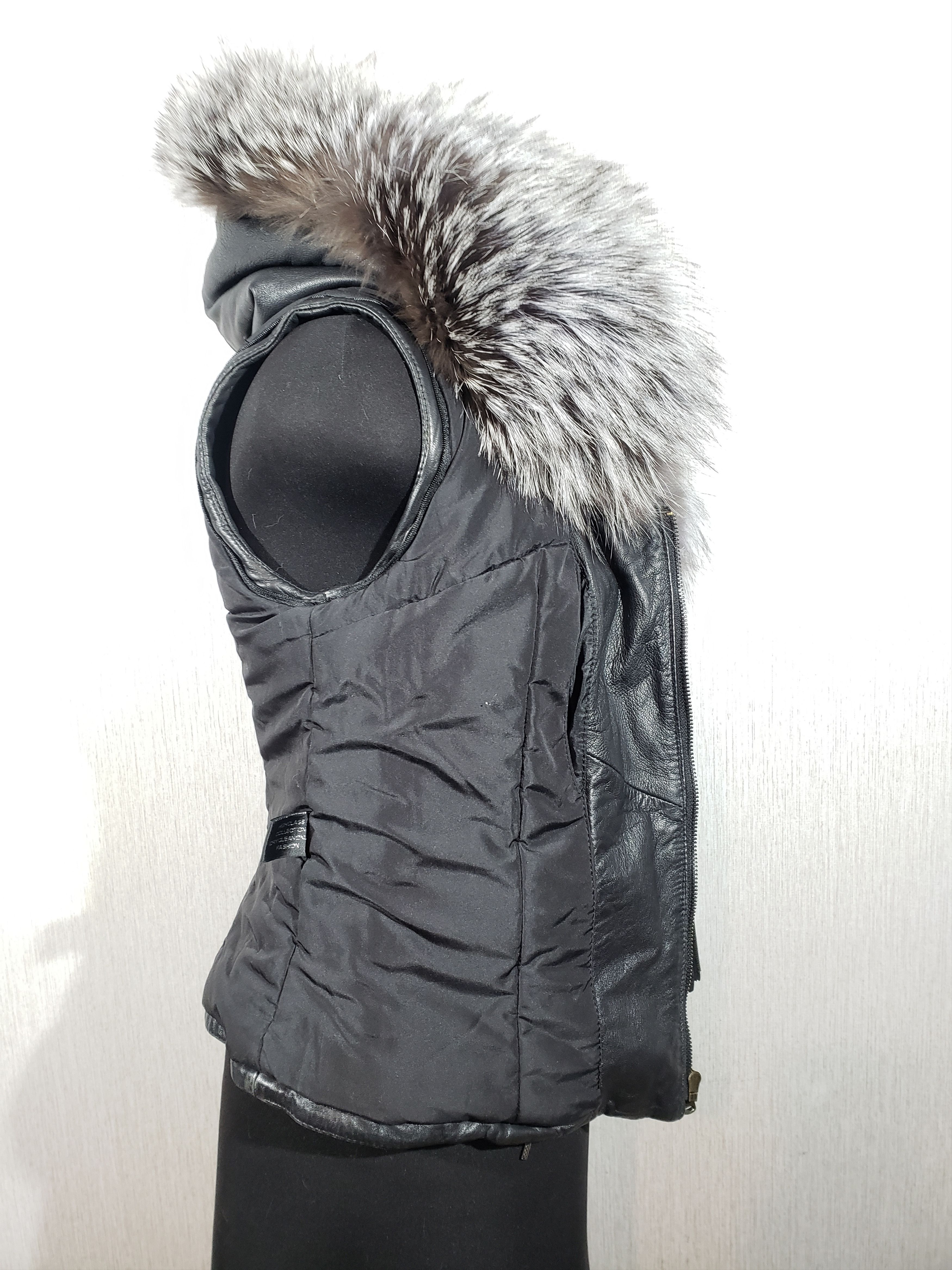 Uniqlo Black women's leather jacket with a hood. Size M / US 6-8 / IT 42-44 - 9 Thumbnail