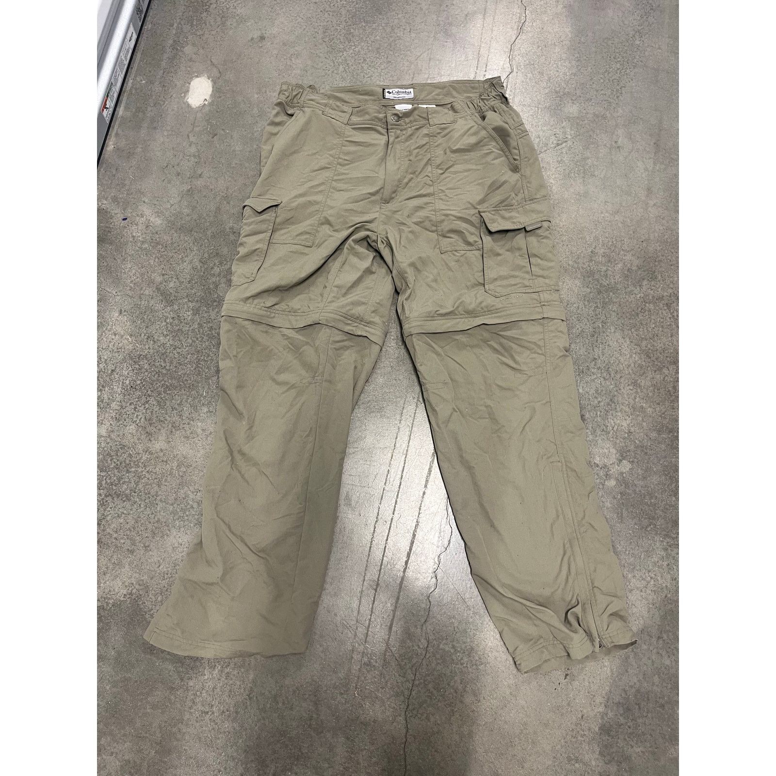 Columbia Columbia Omni dry Convertible Pants Mens Sz 40 Zip Size US 40 / EU 56 - 1 Thumbnail