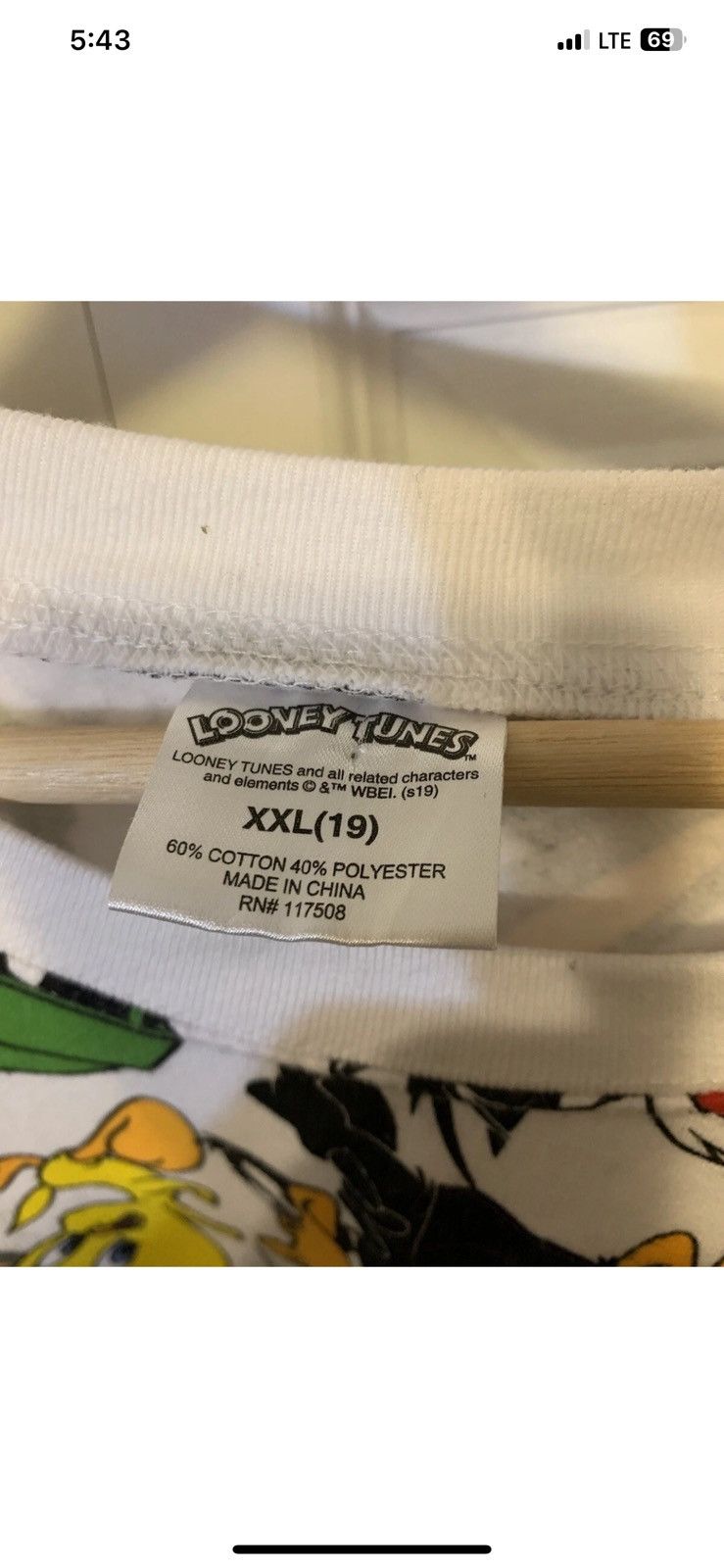 Other Looney Tunes womens XXL 19 junior sweatshirt all over print Size XXL / US 16-18 / IT 52-54 - 2 Thumbnail