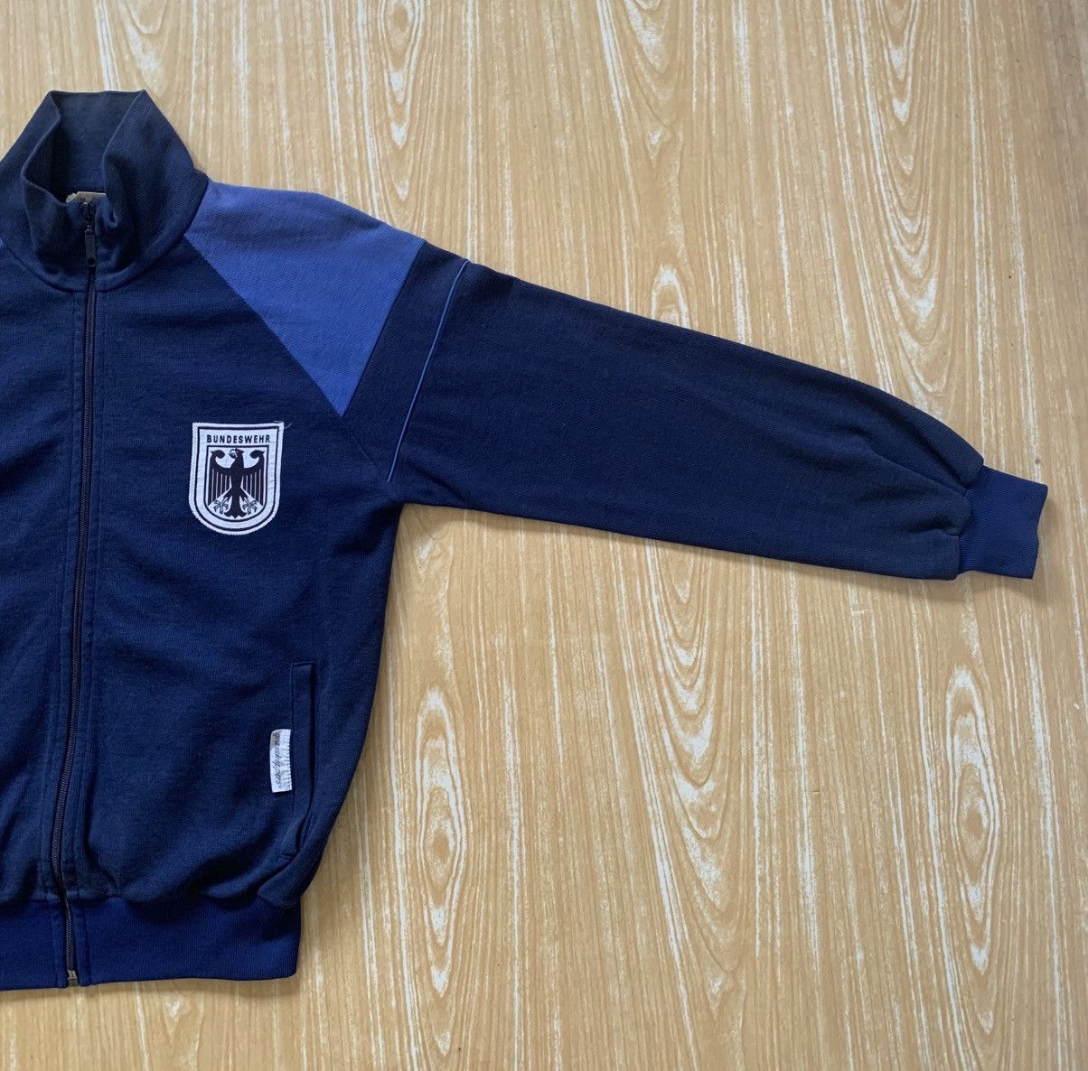 Vintage Vintage West Germany Bundeswehr Track Jacket Military Issue Size US M / EU 48-50 / 2 - 7 Thumbnail