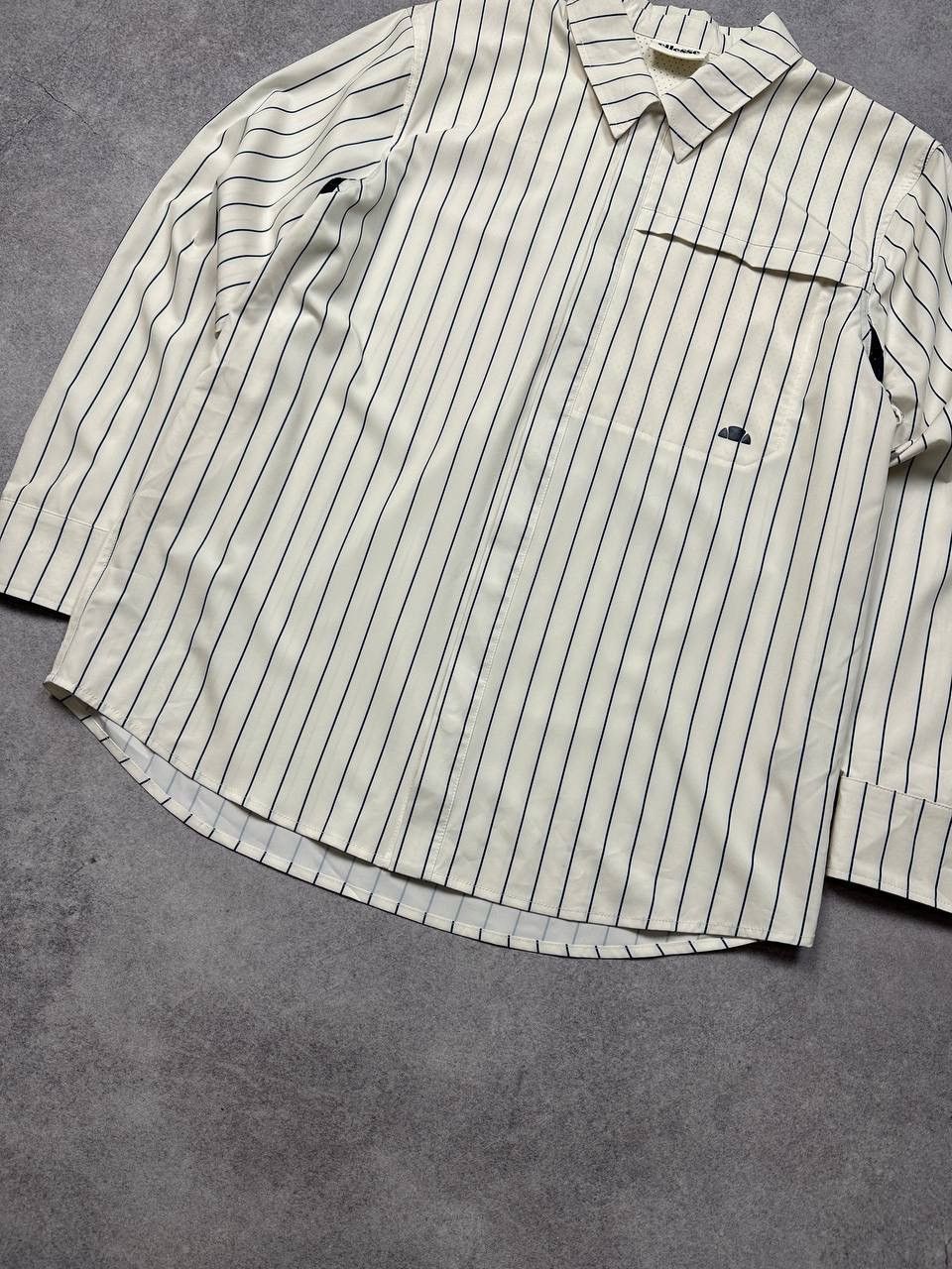 Ellesse Vintage Ellesse Shirt, Size M – Classic 90s Sportswear Size US M / EU 48-50 / 2 - 3 Thumbnail