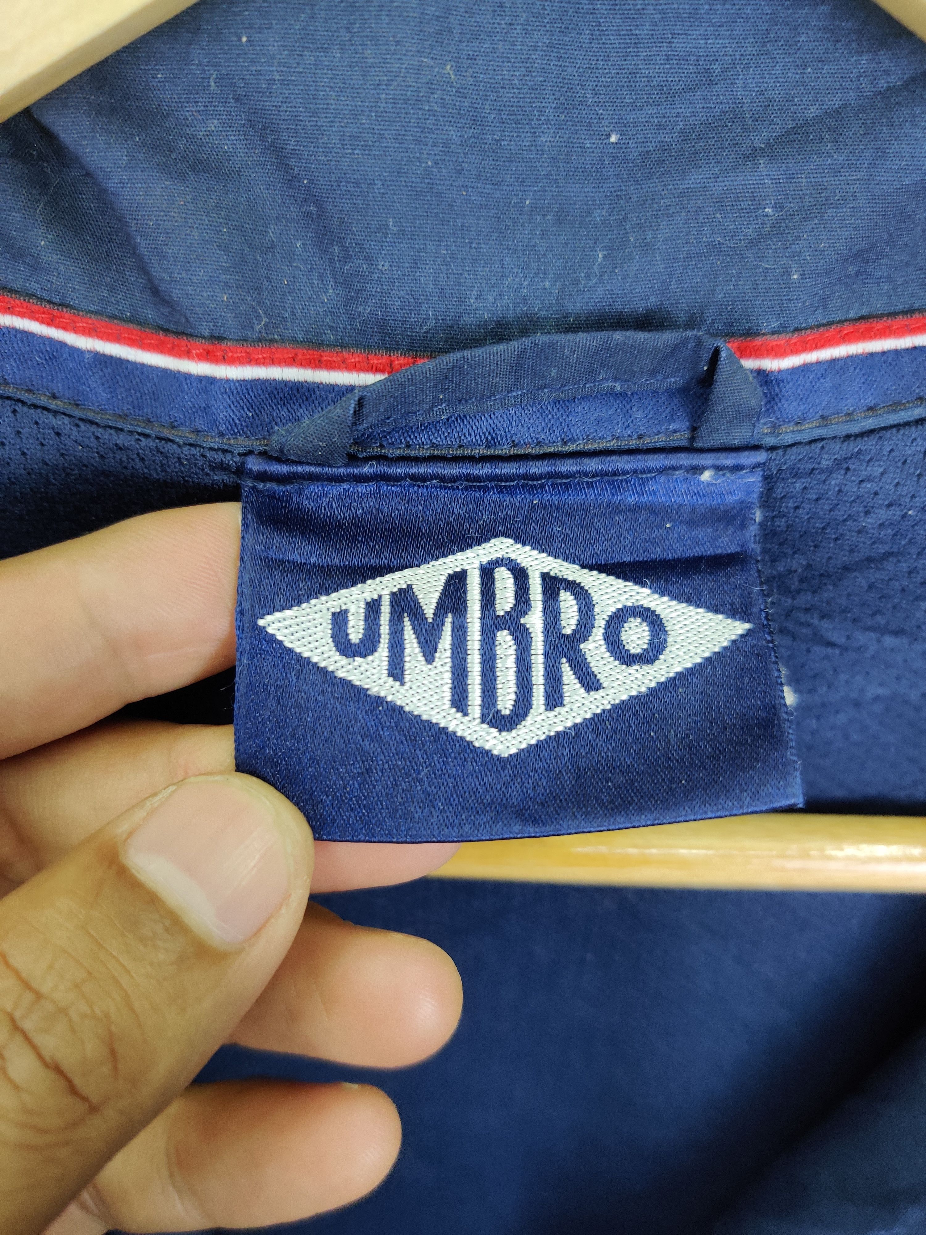 Umbro Vintagen Umbro x England Football Winbreaker Light Jacket Size US L / EU 52-54 / 3 - 11 Thumbnail