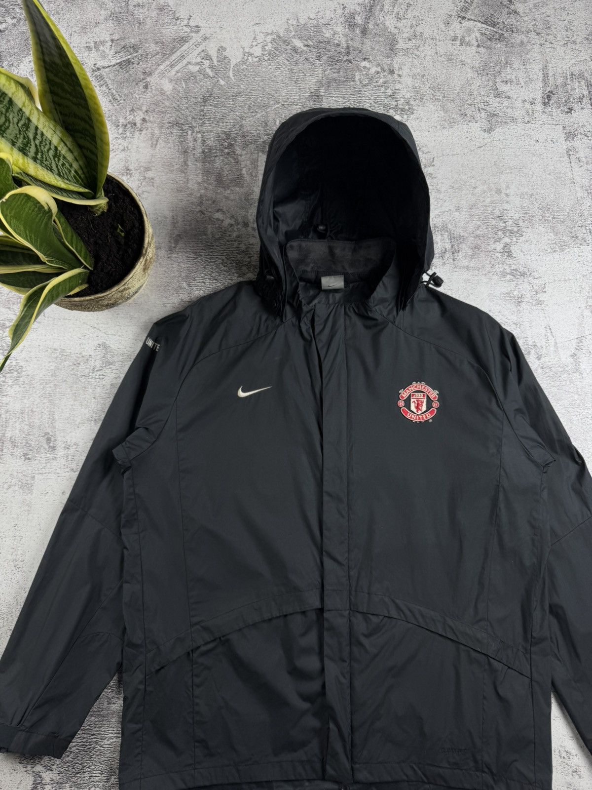 Nike Vintage Manchester United 2005/2006 Football Soccer Light Jacket Windbreaker Size US M / EU 48-50 / 2 - 3 Thumbnail