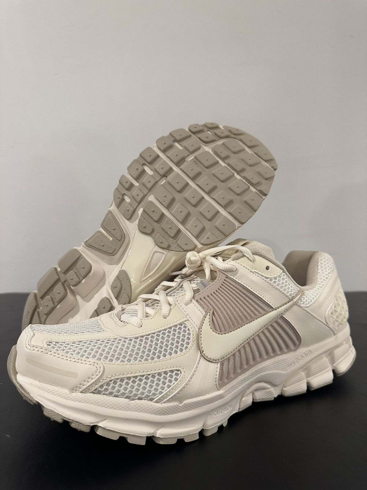 Nike Size 14 - Nike Air Zoom Vomero 5 Pale Ivory Sanddrift W Size US 14 / EU 47 - 6 Thumbnail