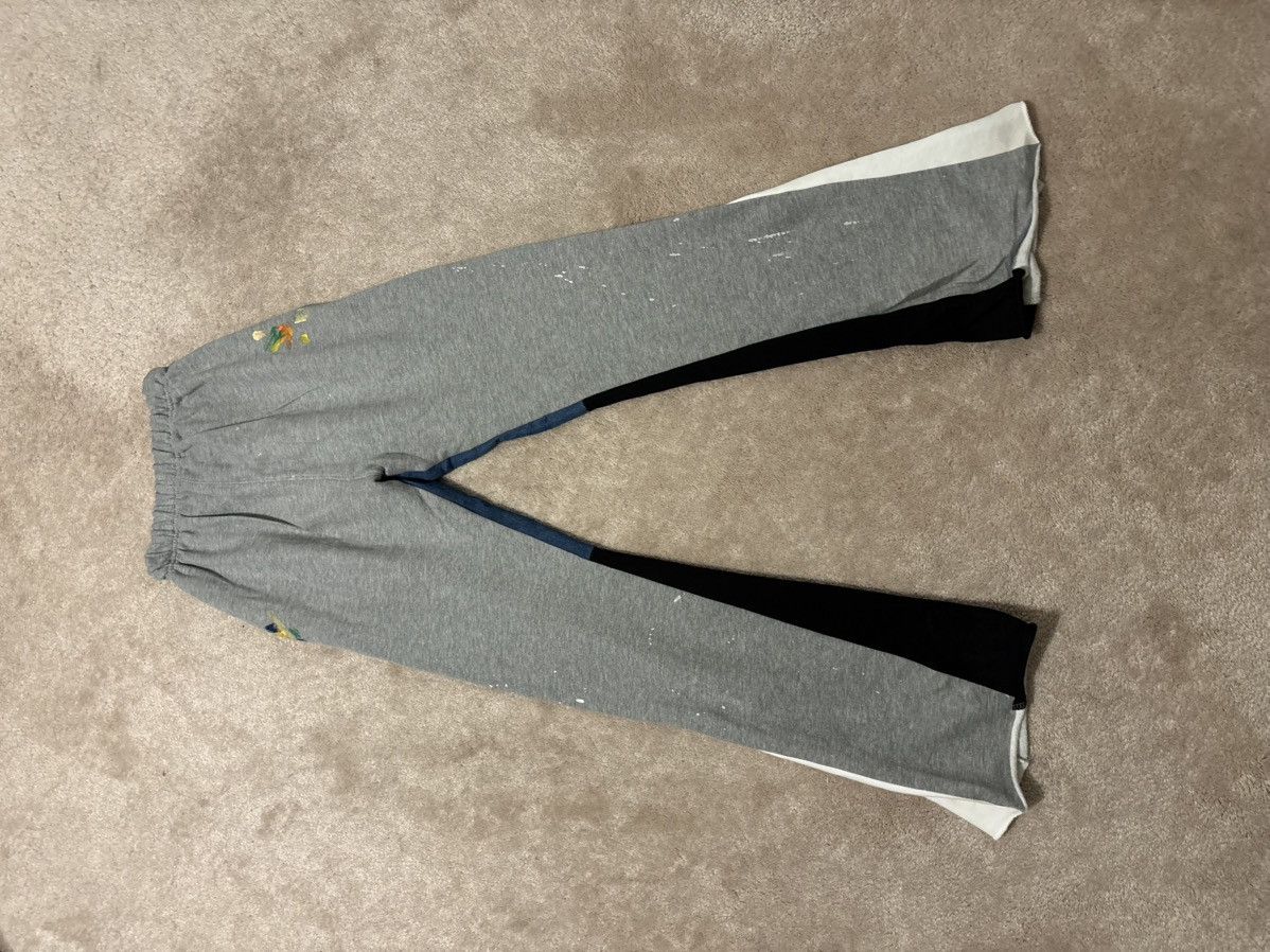MNML Mnml Grey Bootcut Flared Sweatpants Size XS Size US 30 / EU 46 - 2 Thumbnail