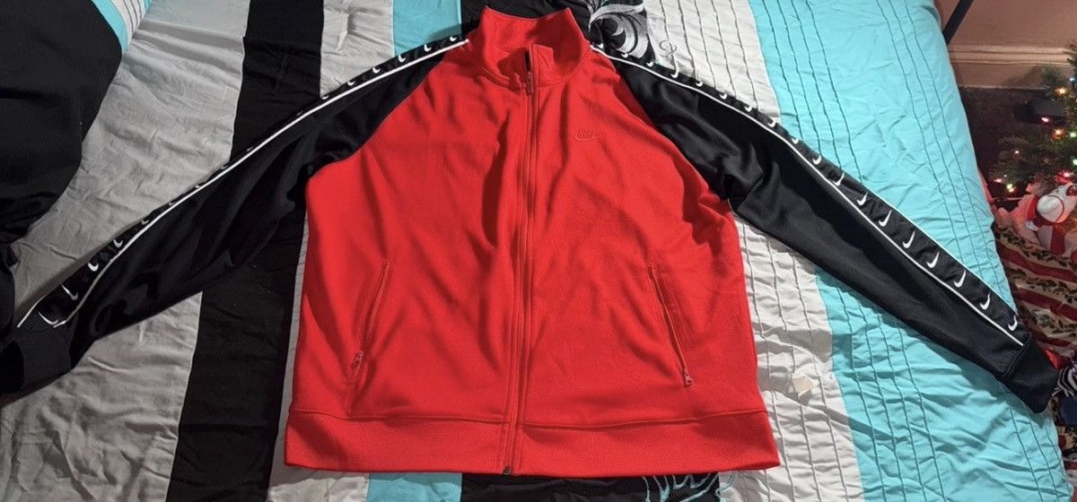 Nike Nike Warm Up Jacket Worn Once Size US XL / EU 56 / 4 - 1 Thumbnail