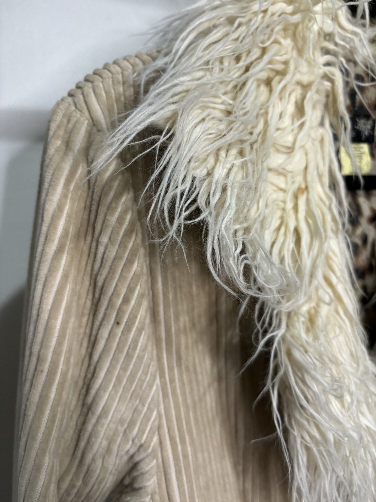 Buffalo David Bitton × Vintage Vintage Y2K Beige Corduroy Faux Fur Afghan Trench Jacket Size L / US 10 / IT 46 - 2 Thumbnail