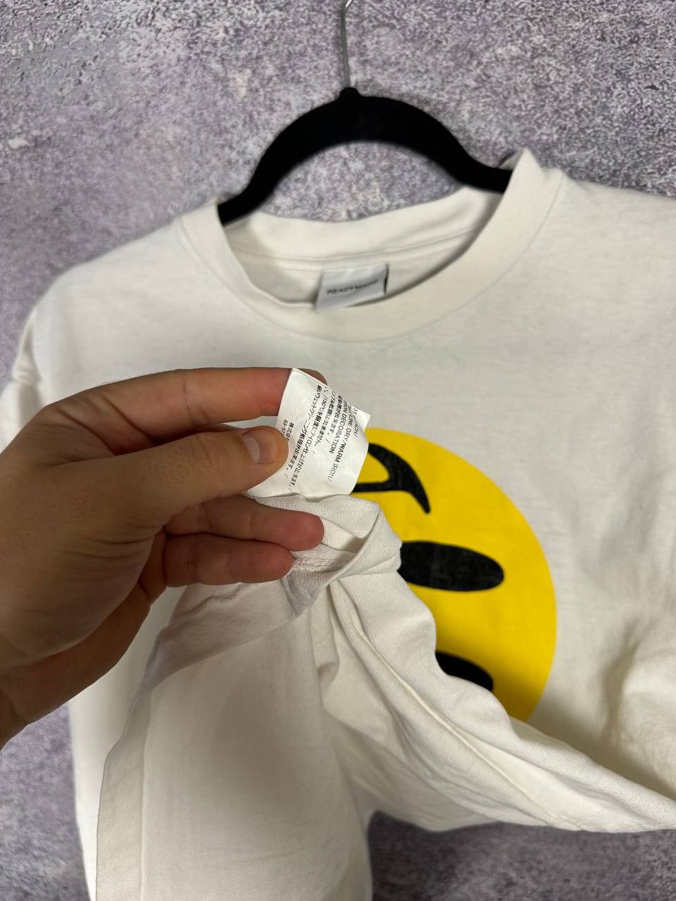READYMADE READYMADE SMILEY FACE WHITE TEE Size US S / EU 44-46 / 1 - 15 Thumbnail