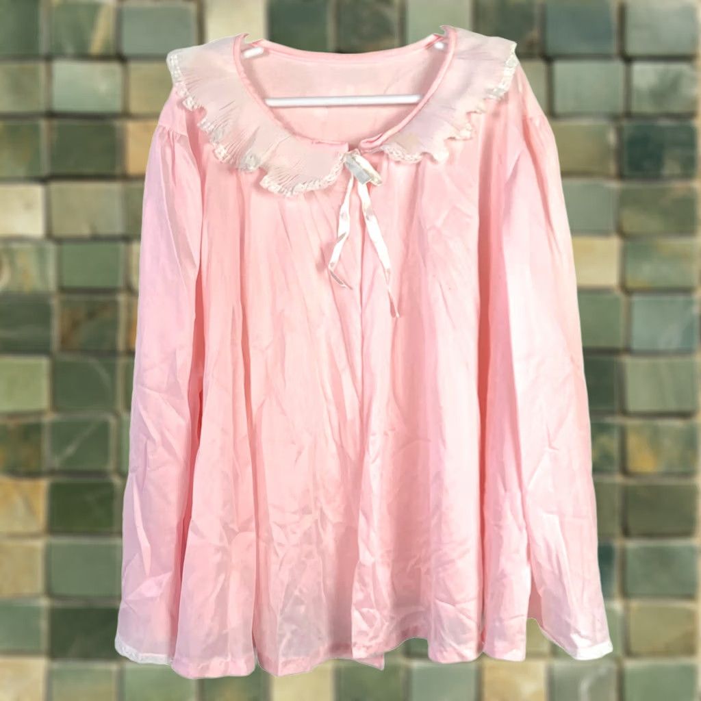 Vintage Miss Elaine Sleep Shirt Pink Open Front Ruffle Lace Nylon 1980s Cape Eveningwear 41" Chest Womens Size M / US 6-8 / IT 42-44 - 1 Thumbnail