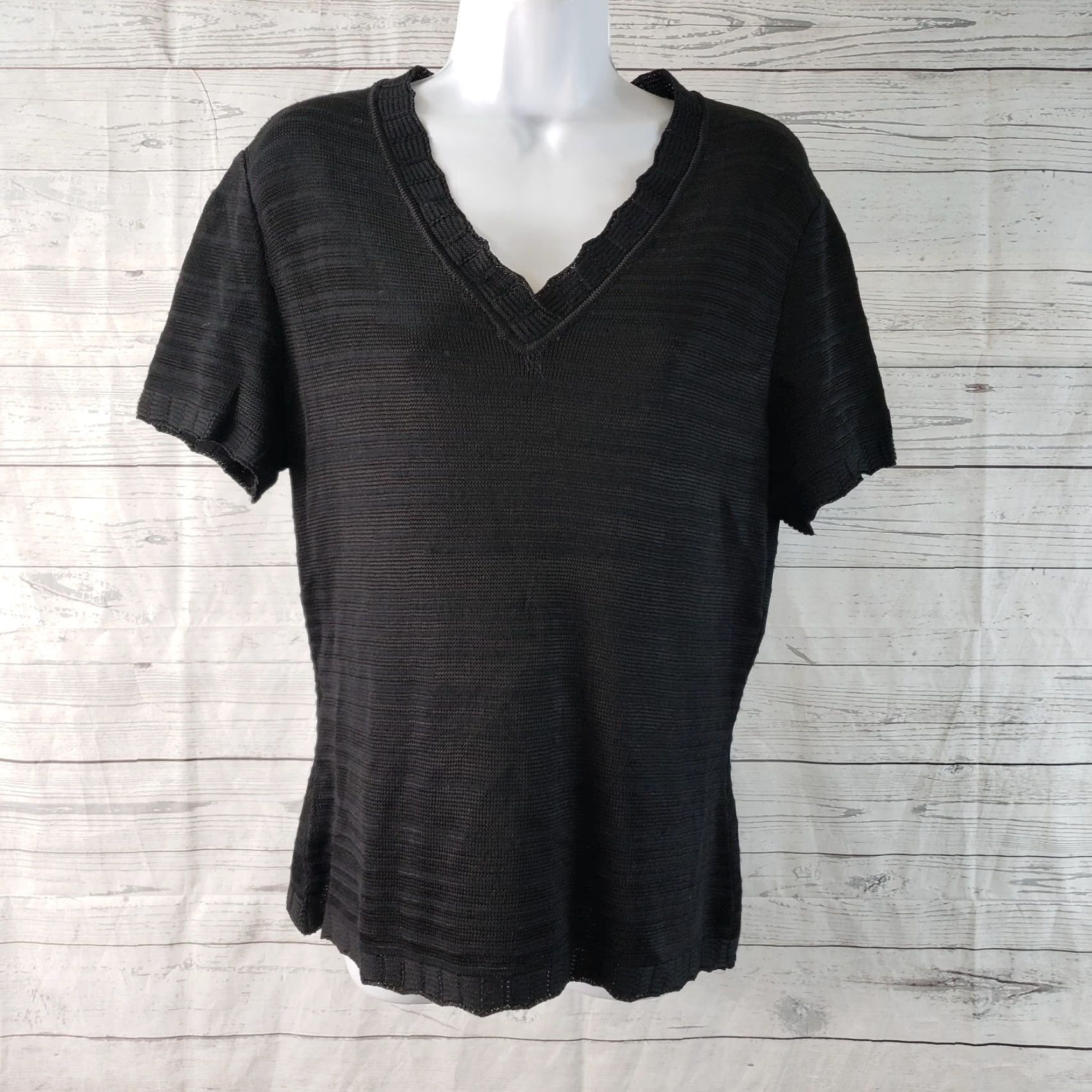 Vintage St John Womens Knit Top Black V-Neck Short Sleeve Sz M Size M / US 6-8 / IT 42-44 - 2 Thumbnail