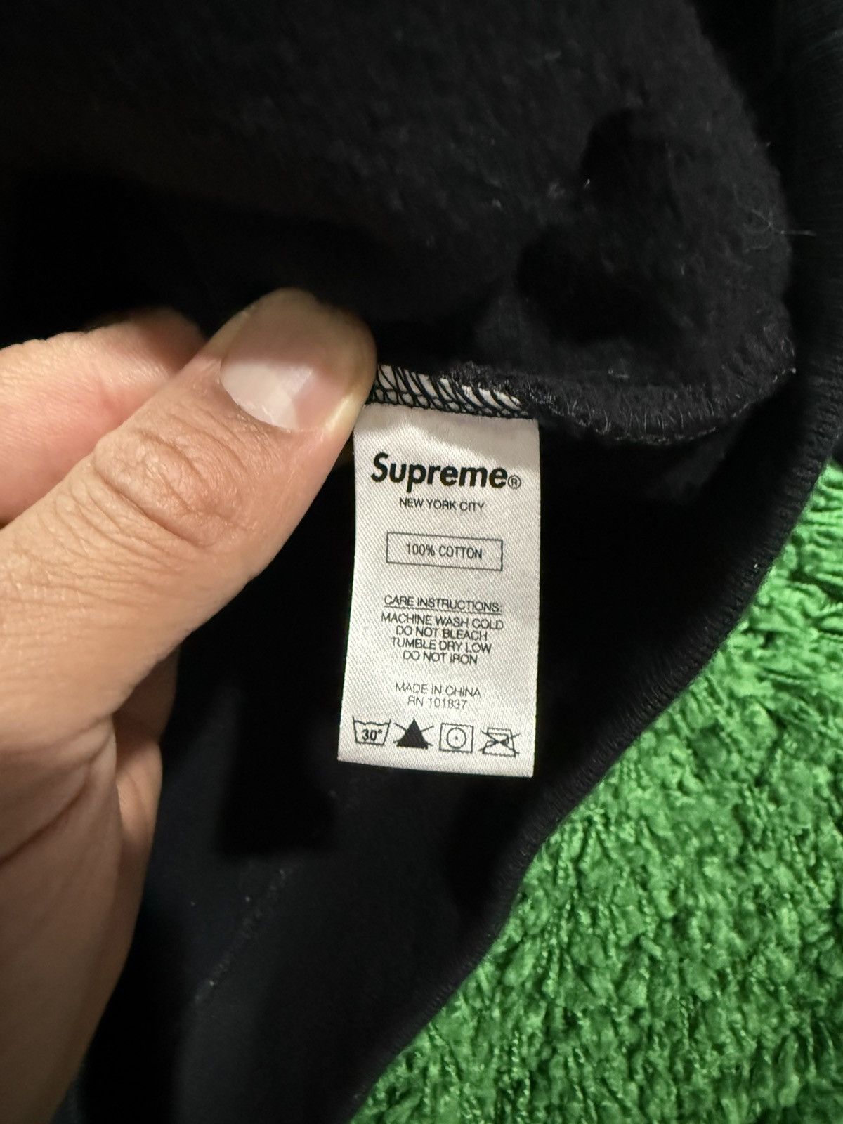 Supreme Supreme Diagonal Hooded Sweatshirt SS18 Size Large Size US L / EU 52-54 / 3 - 5 Thumbnail