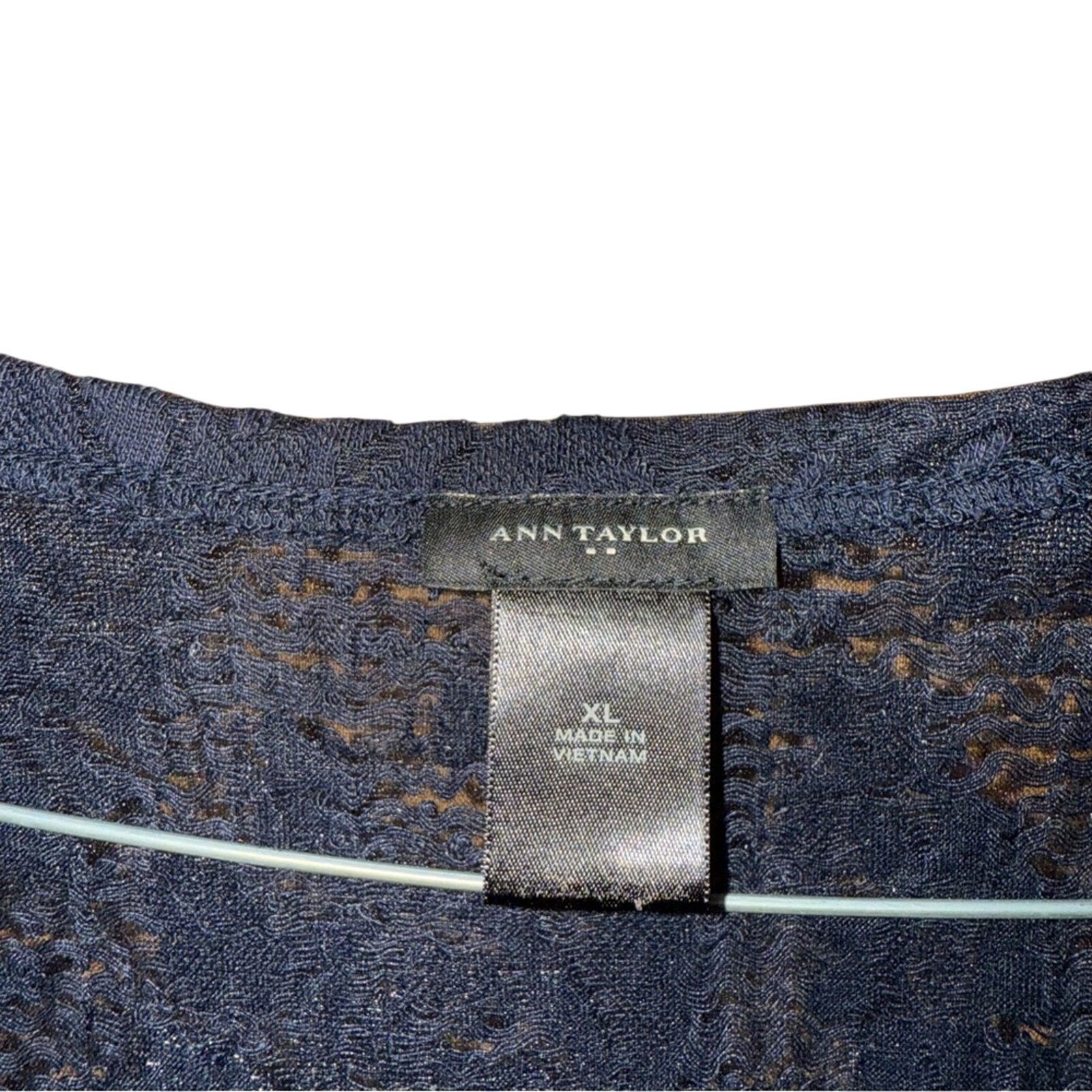 Ann Taylor Ann Taylor Navy Lace Women’s Top Size XL Size XL / US 12-14 / IT 48-50 - 3 Thumbnail