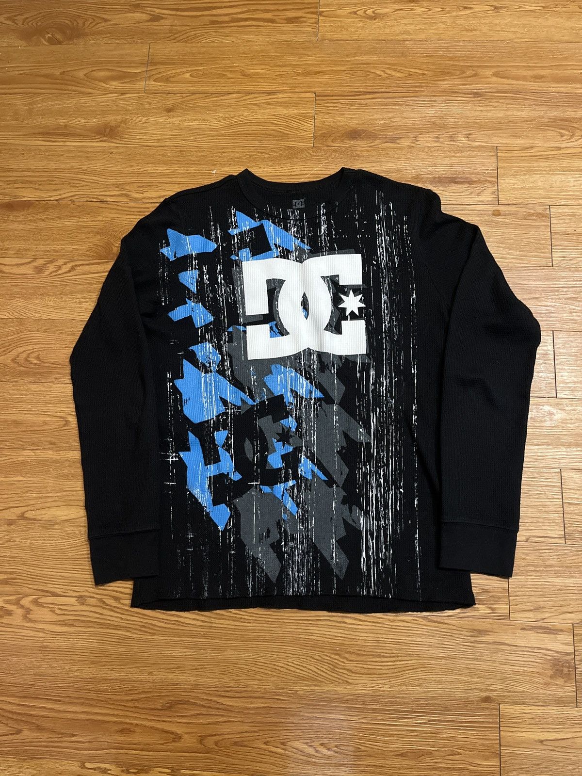 DC vintage y2k dc thermal long sleeve shirt Size US S / EU 44-46 / 1 - 1 Thumbnail