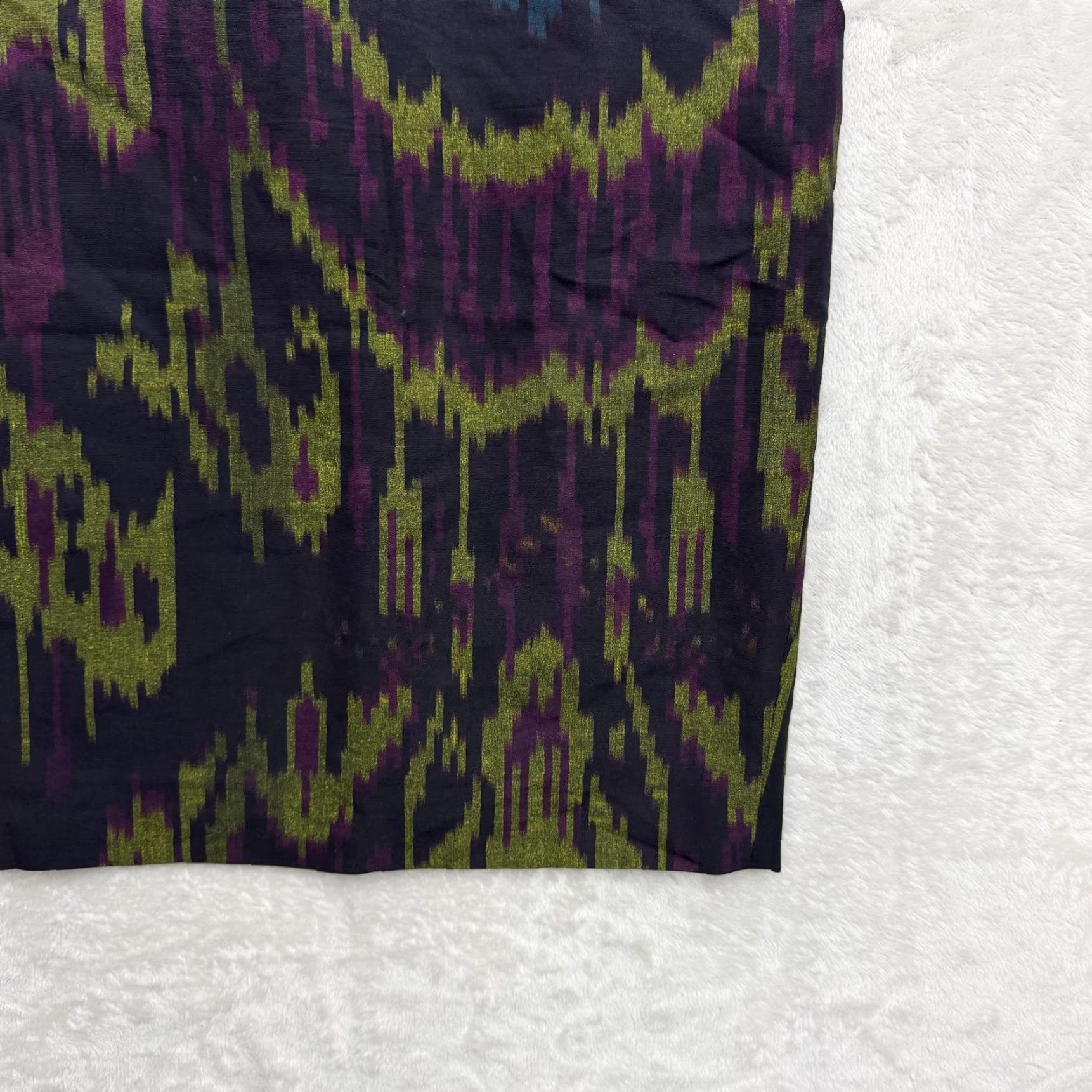 Vintage VINTAGE Lafayette 148 New York Dress Womens 4 Black Ikat Sheath V Neck Lined Knee Length Size S / US 4 / IT 40 - 4 Thumbnail