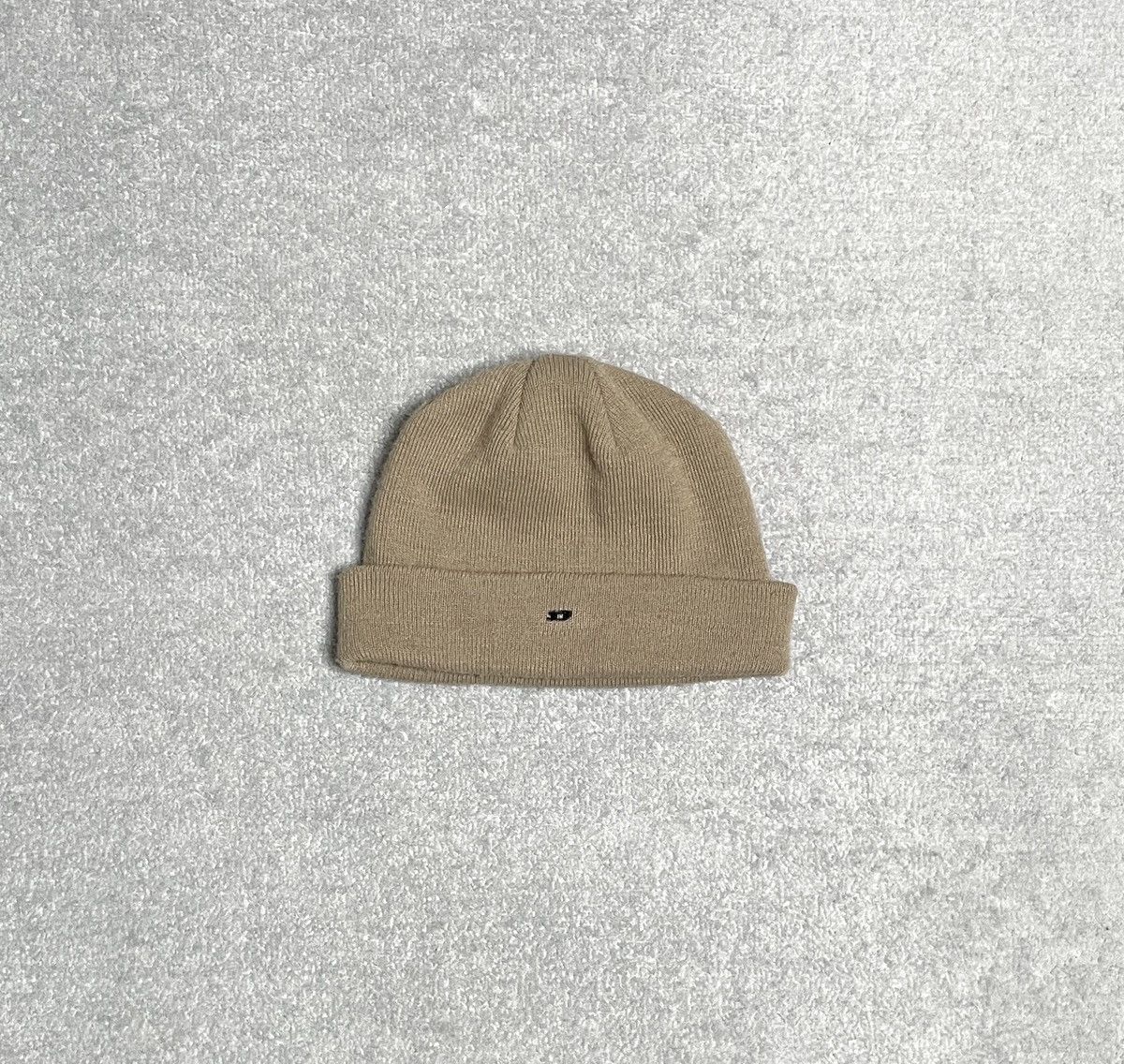 Diesel Vintage Beige Brown Hat Cap Beanie Snow Mini Logo Diesel Size ONE SIZE - 1 Thumbnail
