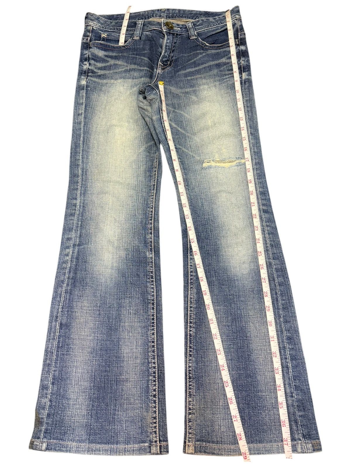 Diesel Vintage Japanese Brand Faded Wash Distress Flare Jeans Size 30" / US 8 / IT 44 - 7 Thumbnail
