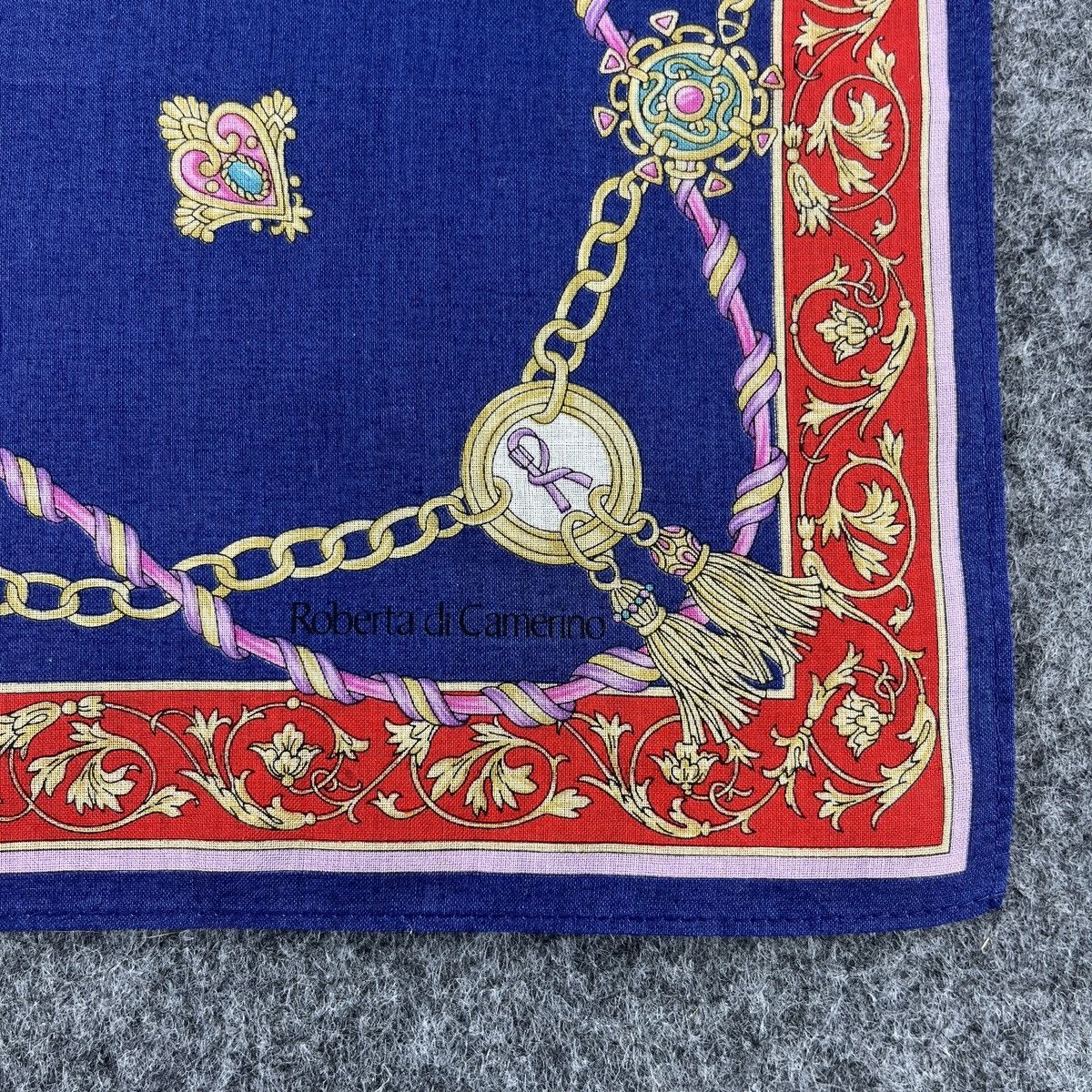 Vintage Roberta Di Camerino Handkerchief / Neckerchief B379 Size ONE SIZE - 3 Thumbnail