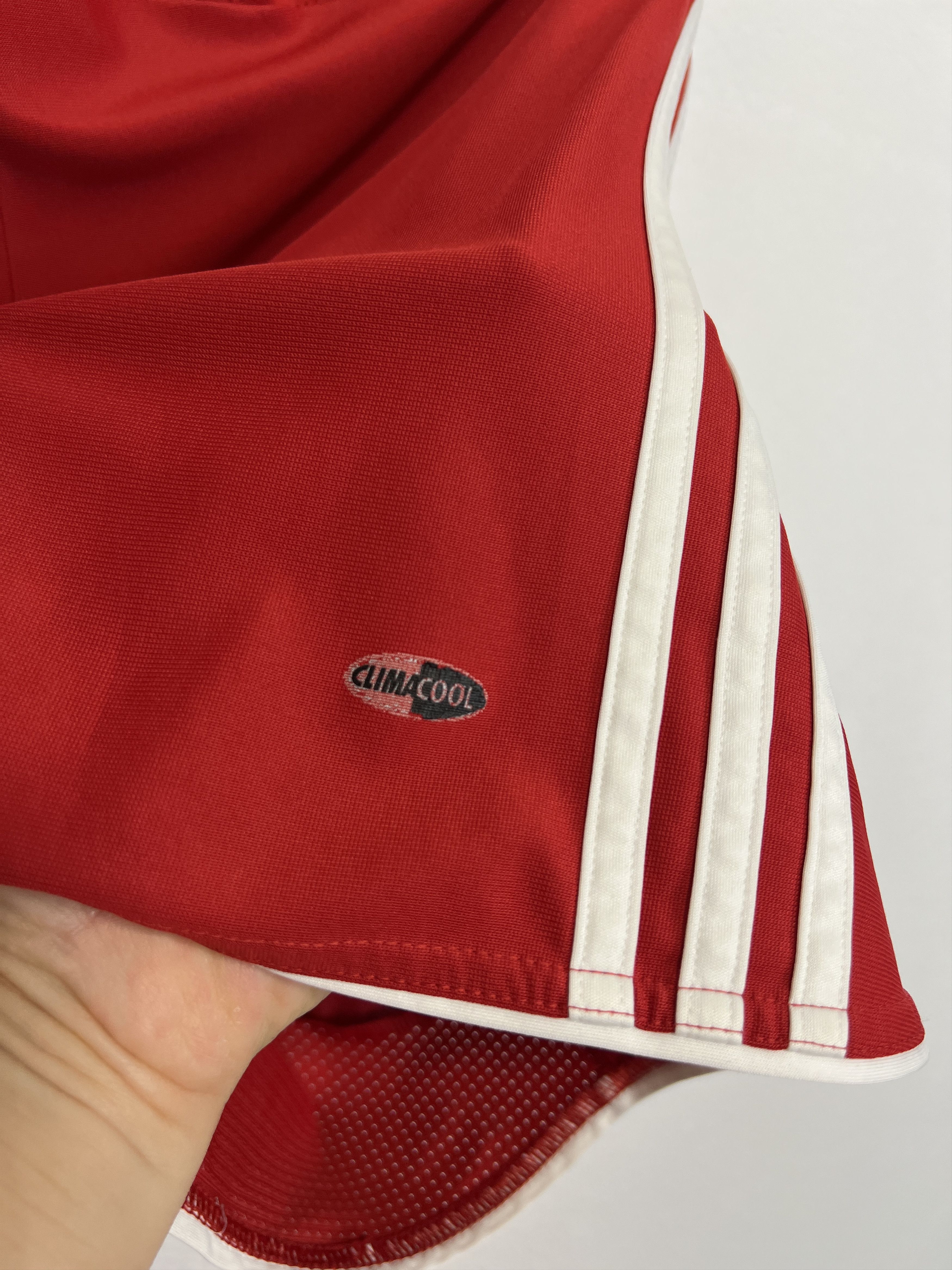 Adidas Vintage Adidas Bayern Munich Football Shorts Soccer Athletic Size US 32 / EU 48 - 10 Thumbnail