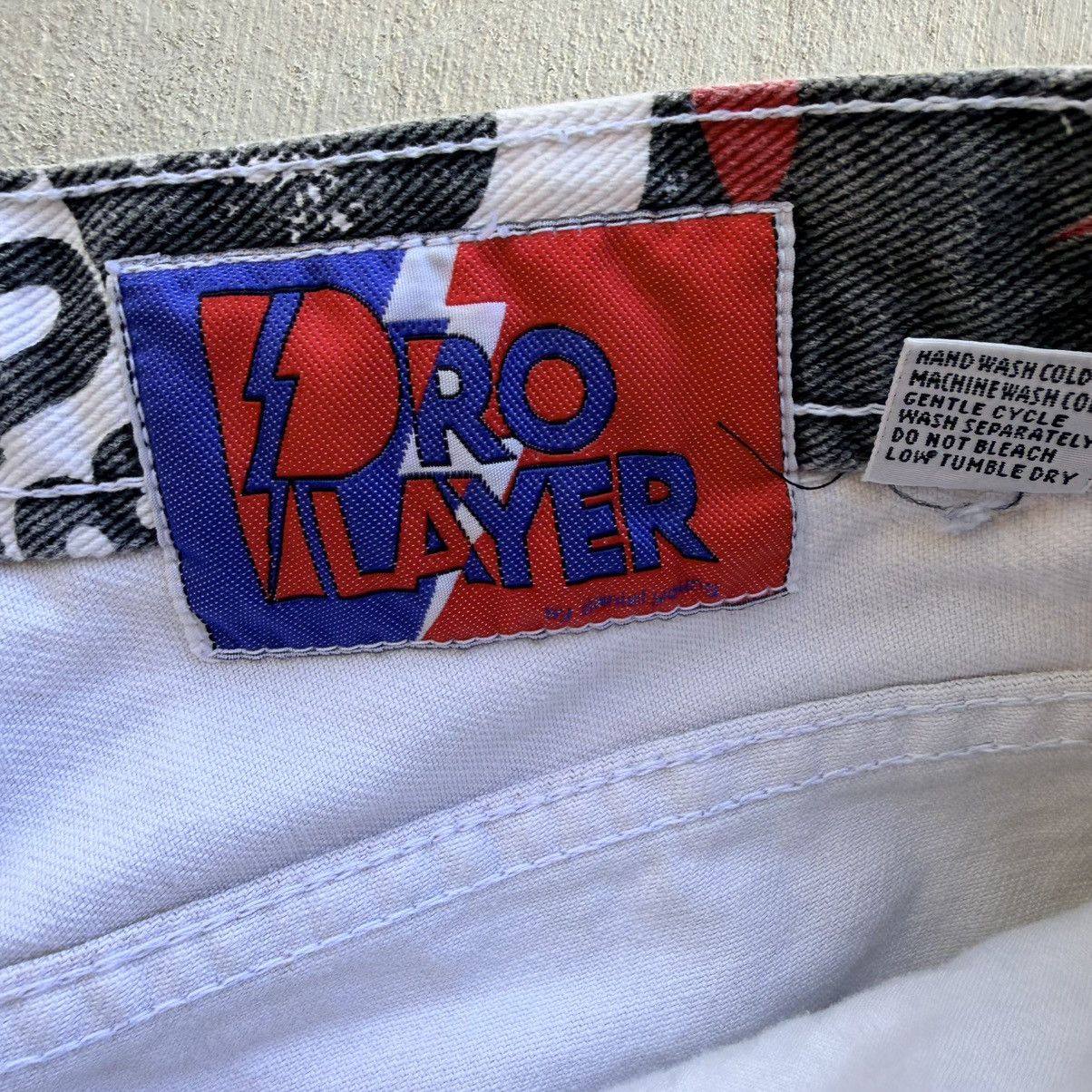 Pro Player Vintage Chicago Bulls Jean Shorts Pro Player All Over Print Size US 31 - 5 Thumbnail