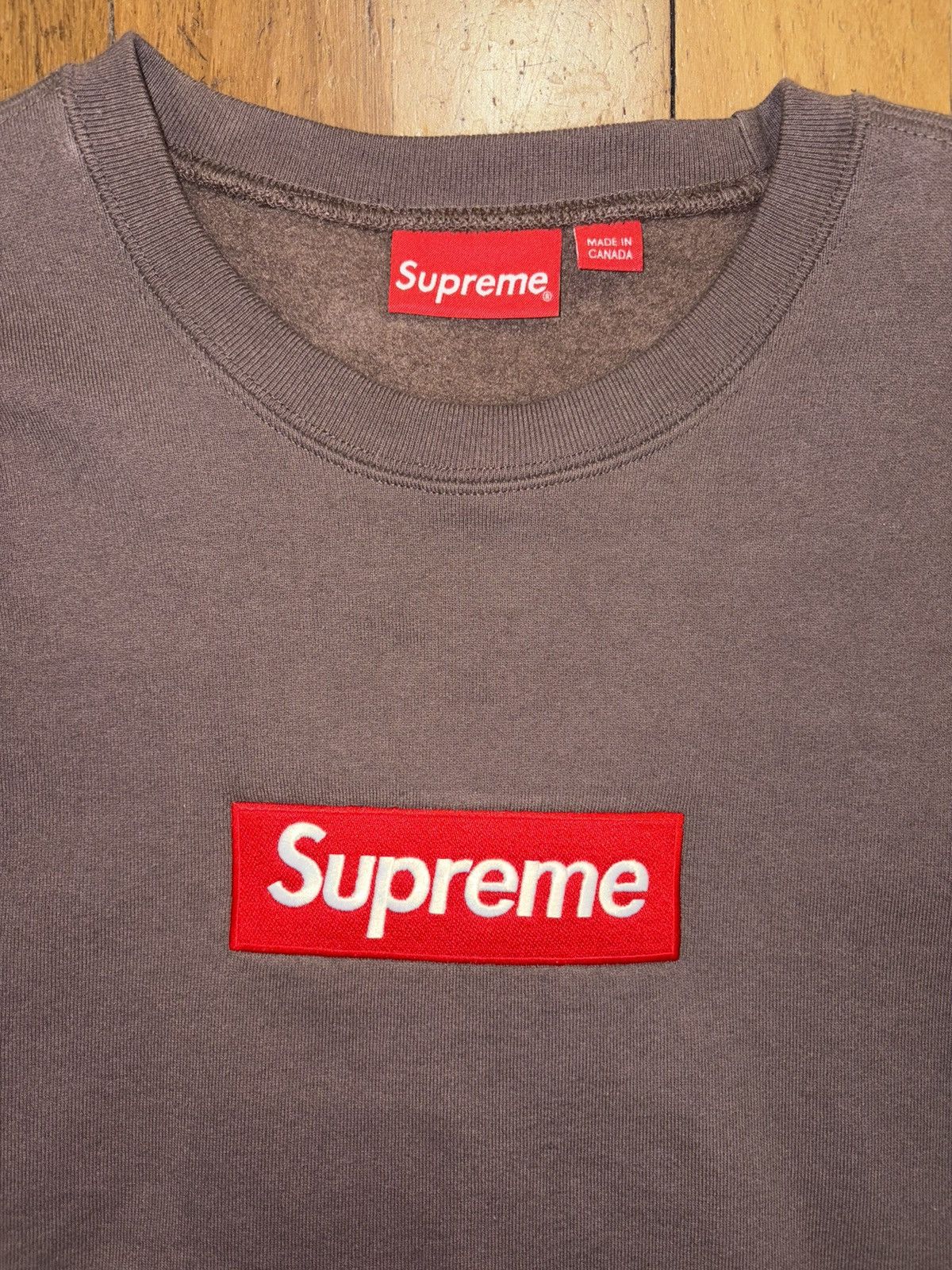 Supreme Supreme Mocha Red Box Size US M / EU 48-50 / 2 - 2 Thumbnail