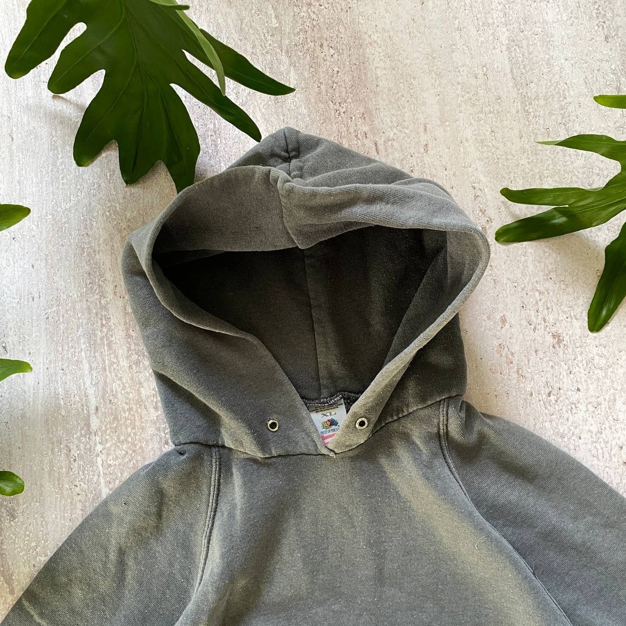 Fruit Of The Loom VINTAGE 90S FOTL AMAZING FADED BLANK HOODIE 106 Size US XL / EU 56 / 4 - 2 Thumbnail